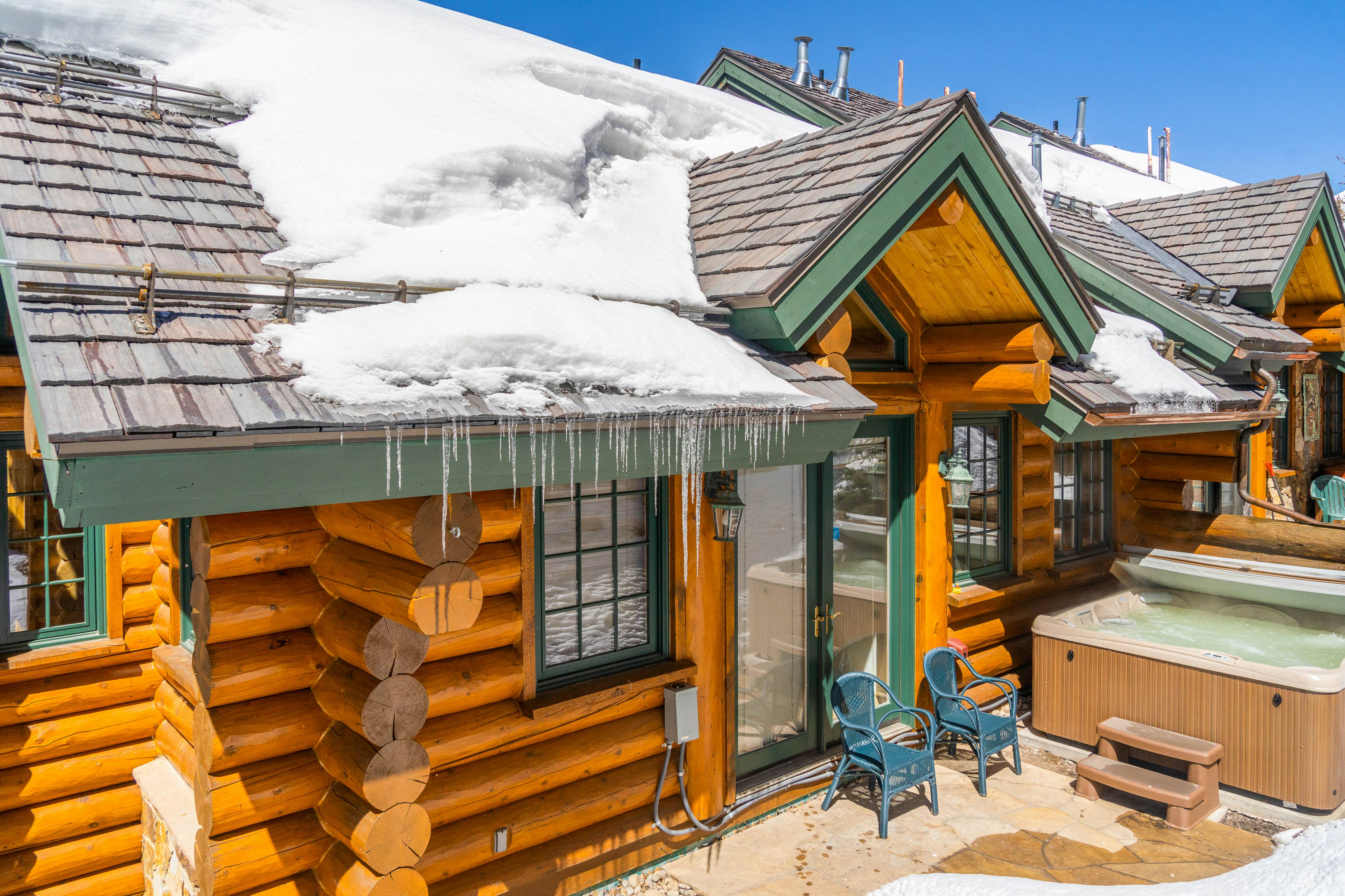 Sundance Lodge - 108 Lodges Lane