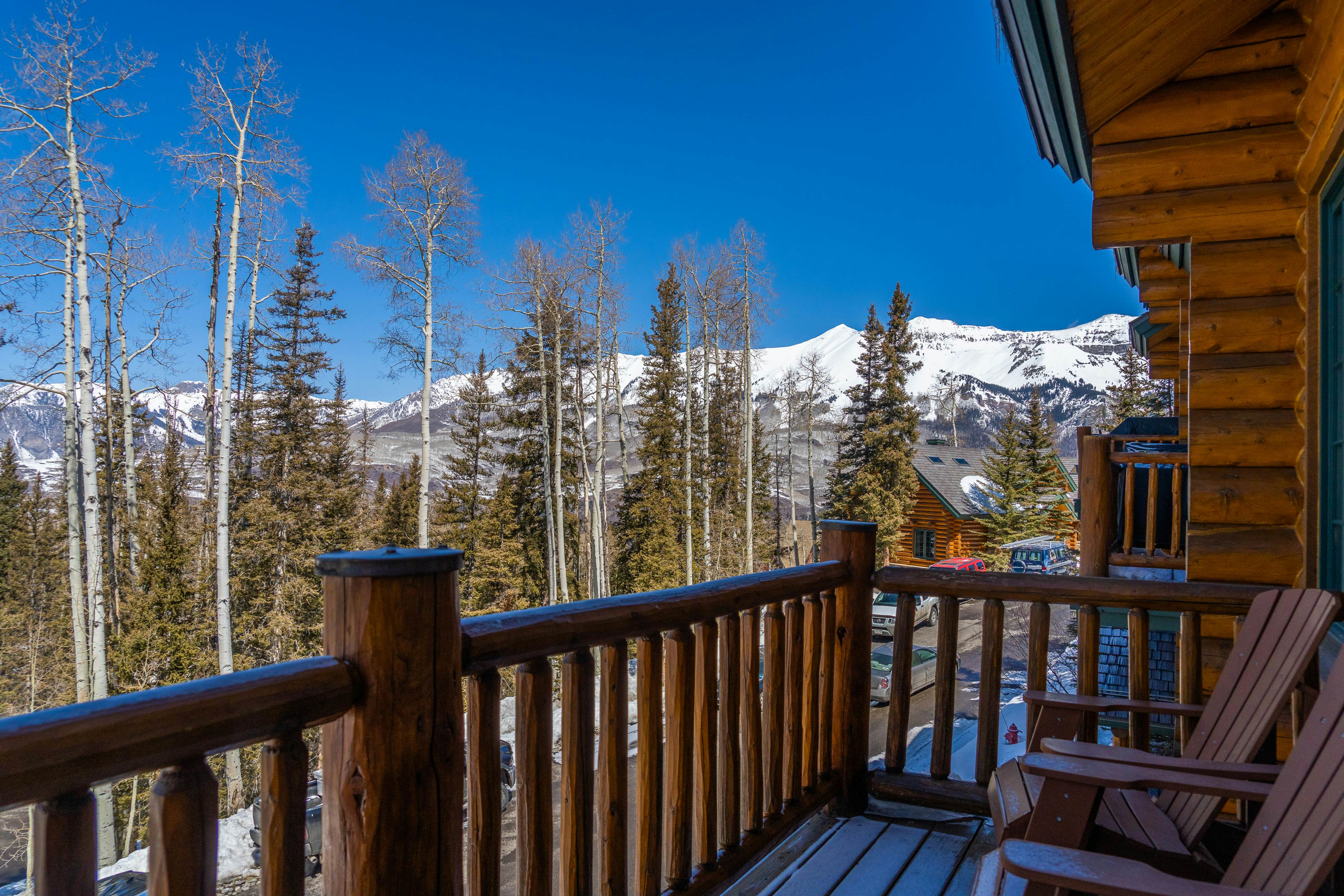 Sundance Lodge - 108 Lodges Lane