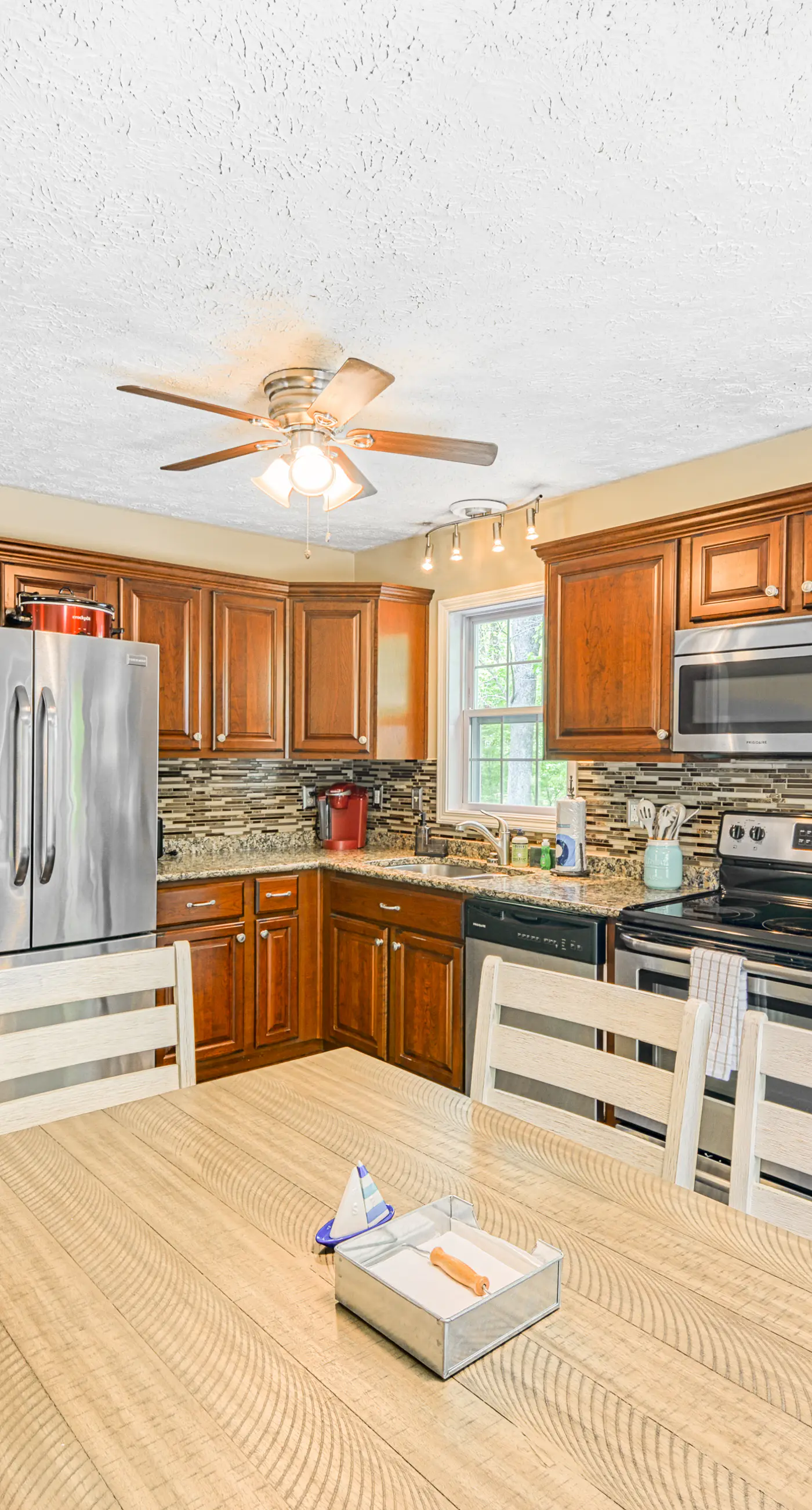 Lake Therapy 3 BD Louisa, VA Vacation Rental Vacasa