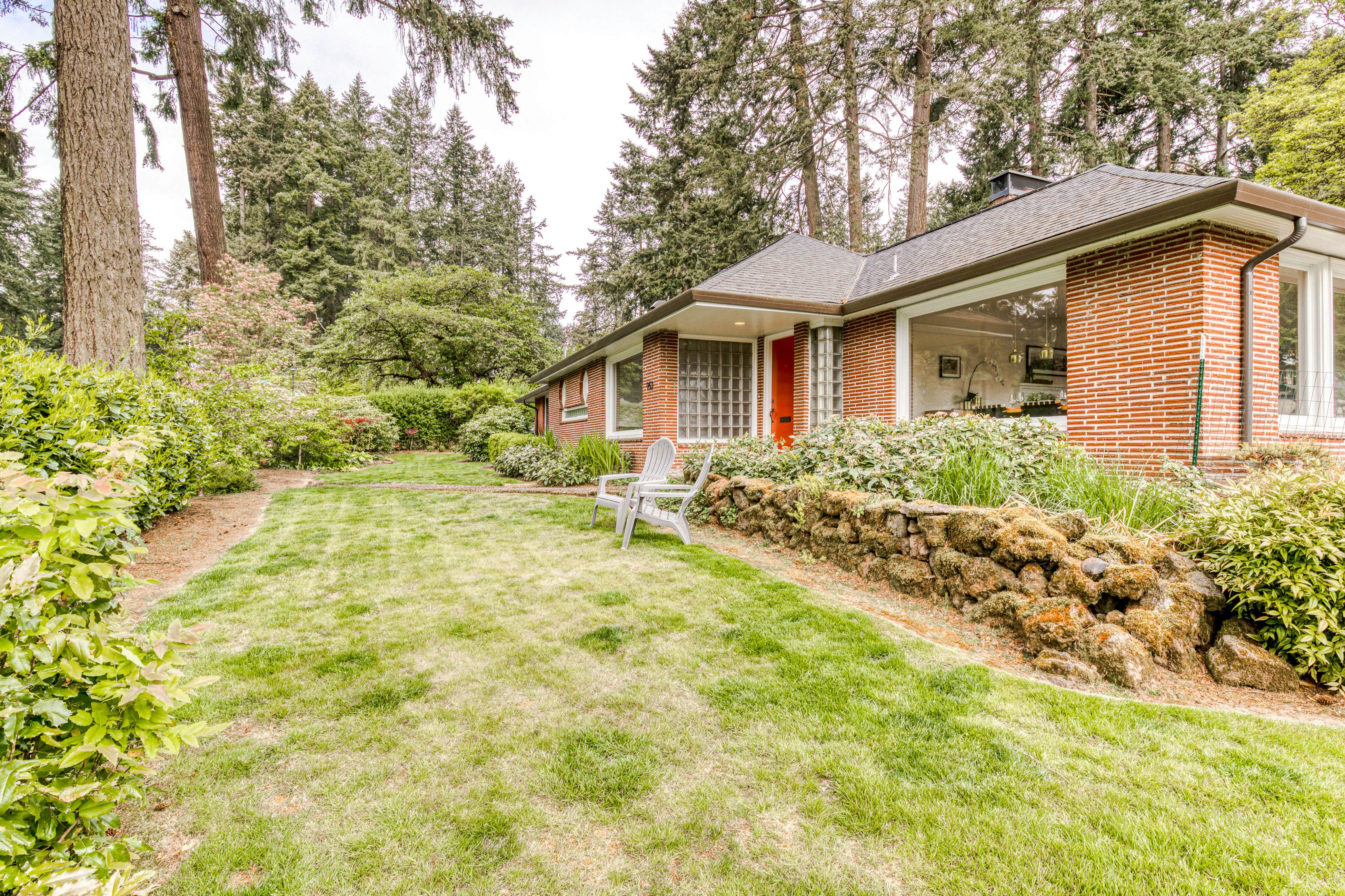 Lake Oswego Mid-Century