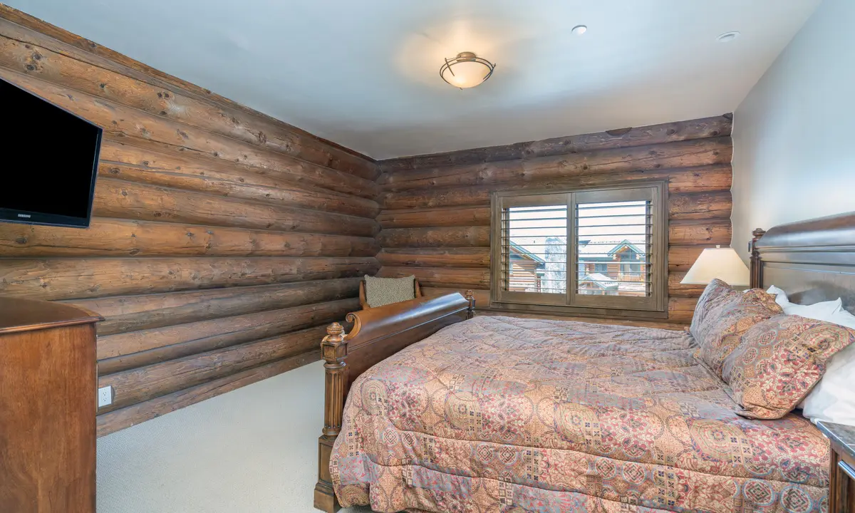 Lodges on Sundance #9 - 118 Lodges Lane - Pine Palace