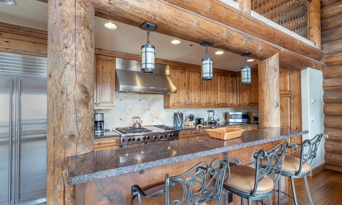 Lodges on Sundance #9 - 118 Lodges Lane - Pine Palace