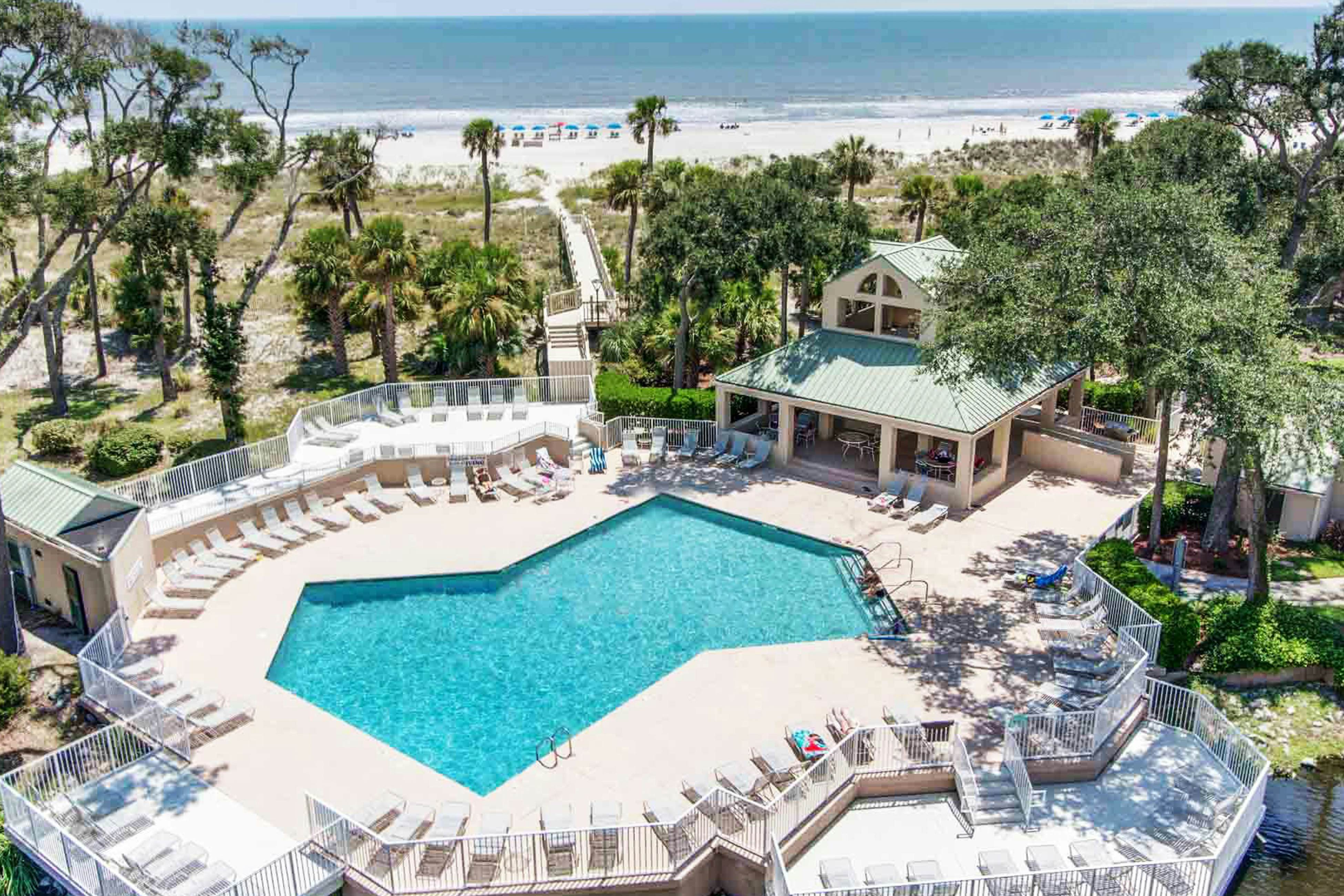 Barrington Arms 504 3 BD Hilton Head, SC Vacation Rental Vacasa