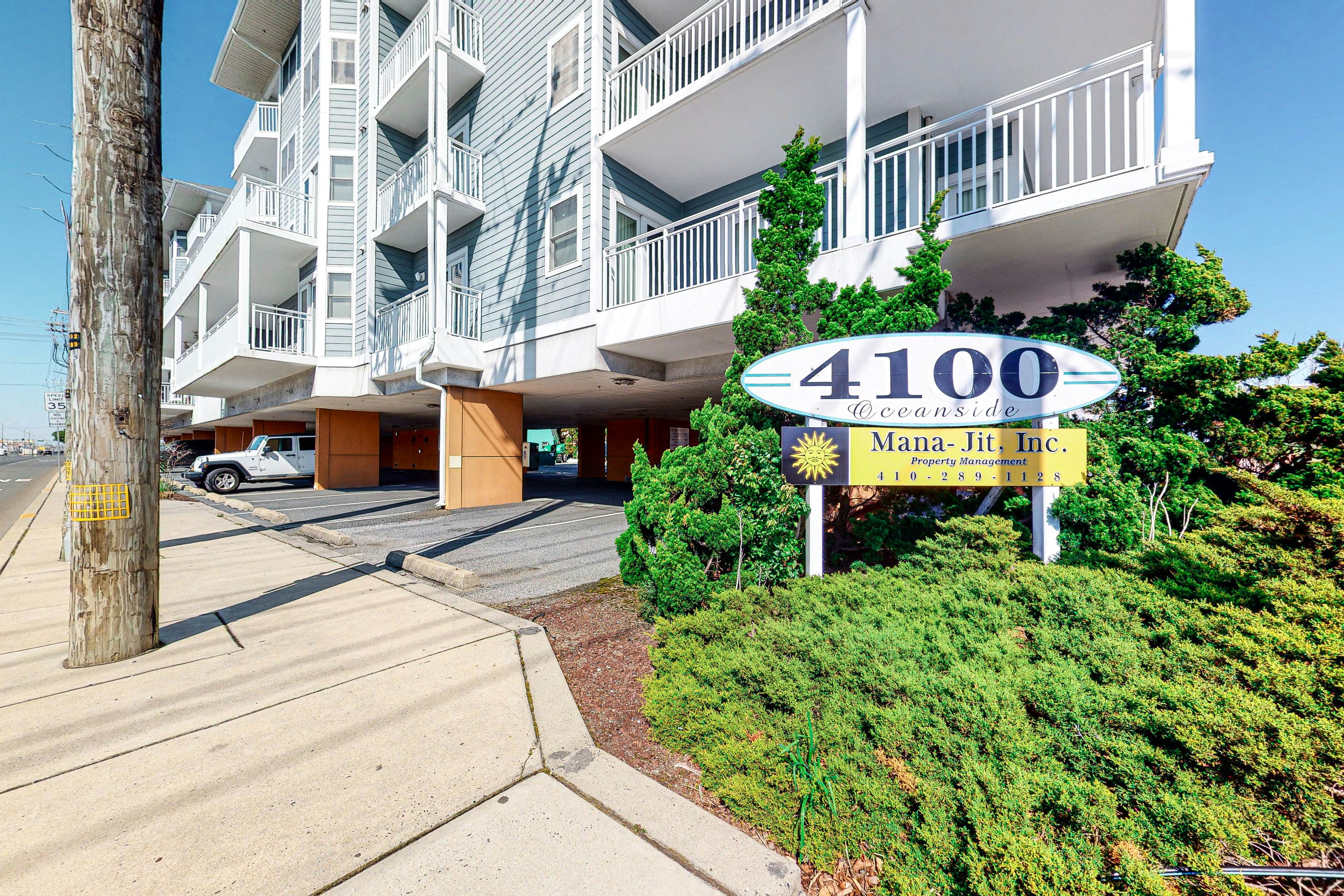 Oceanside Condominiums 302 3 BD Ocean City, MD Vacation Rental Vacasa