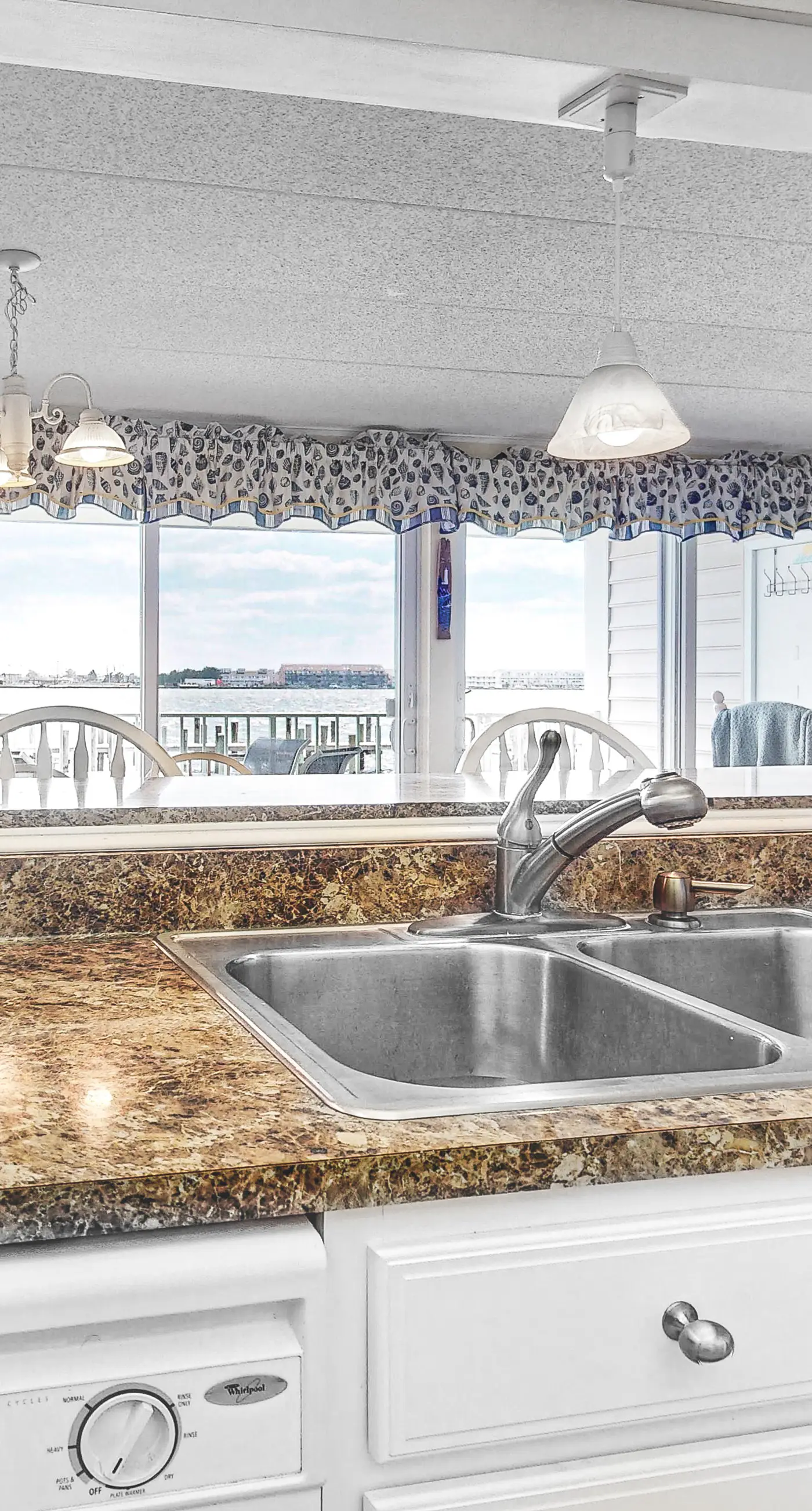 Thunder Island 34B 2 BD Ocean City, MD Vacation Rental Vacasa