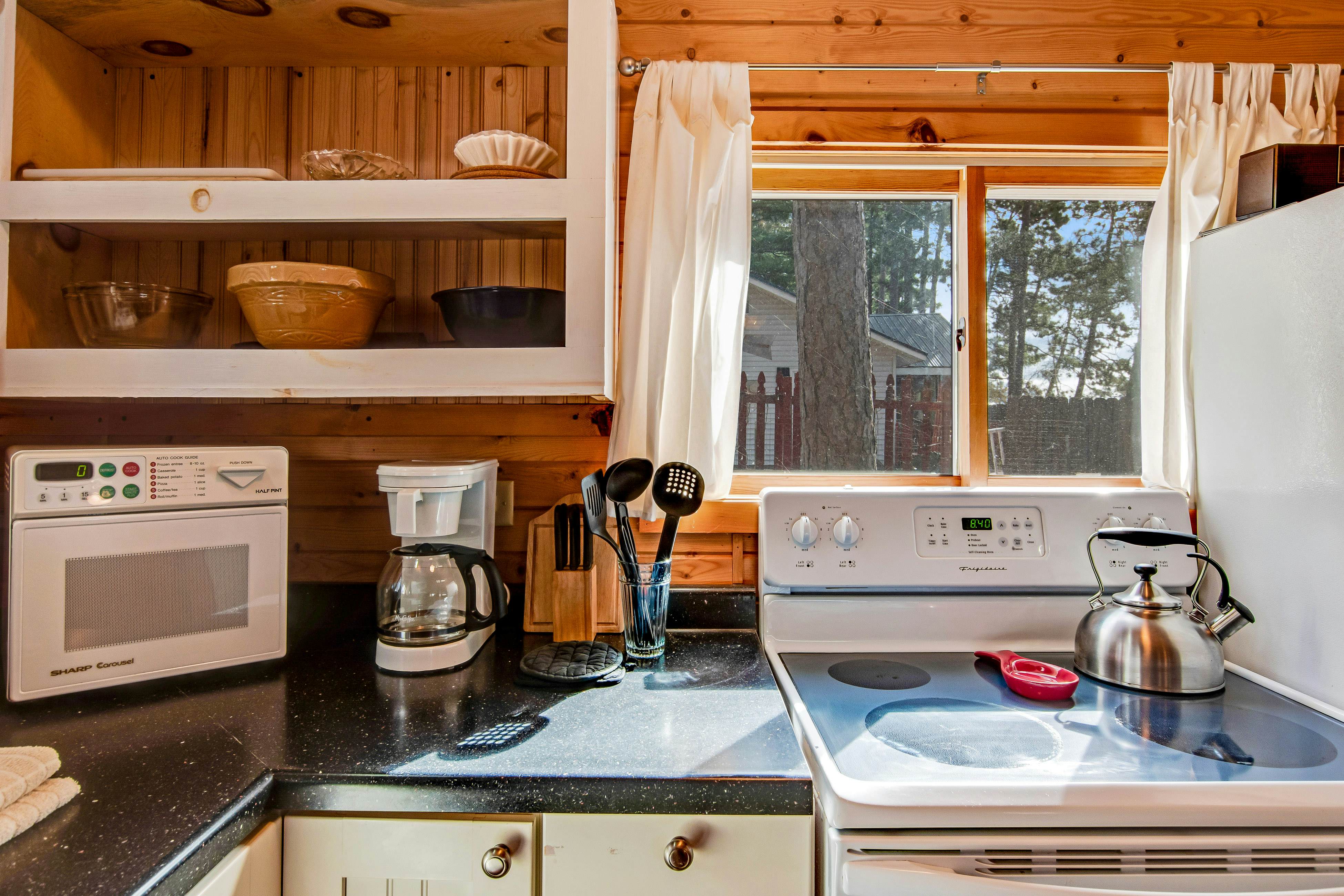 Bucky's PineIsle Retreat