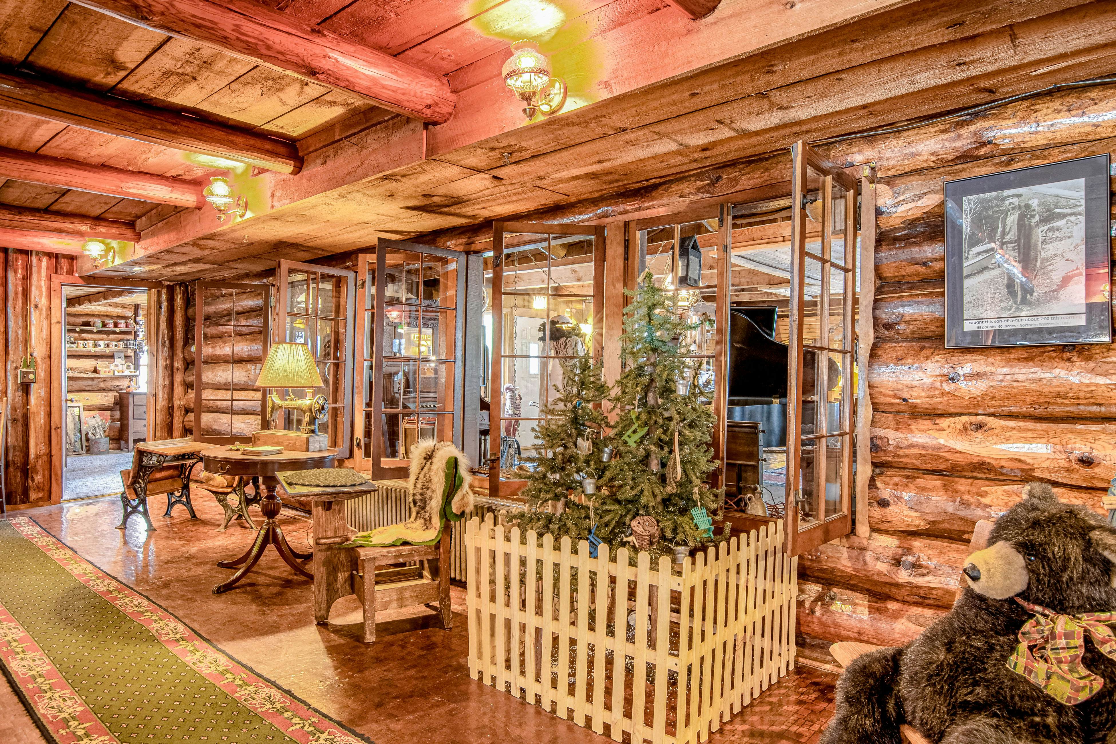 Inn at Pinewood 9 BD Eagle River, WI Vacation Rental Vacasa