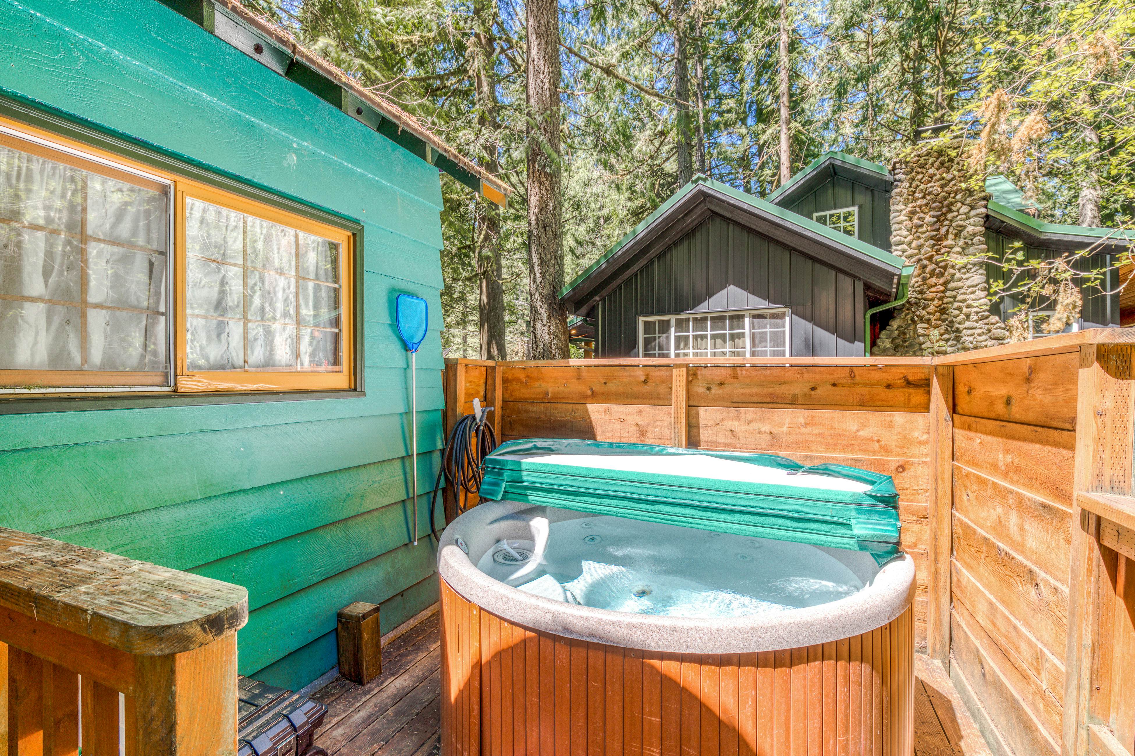 Huckleberry Haven 2 BD Rhododendron, OR Vacation Rental Vacasa