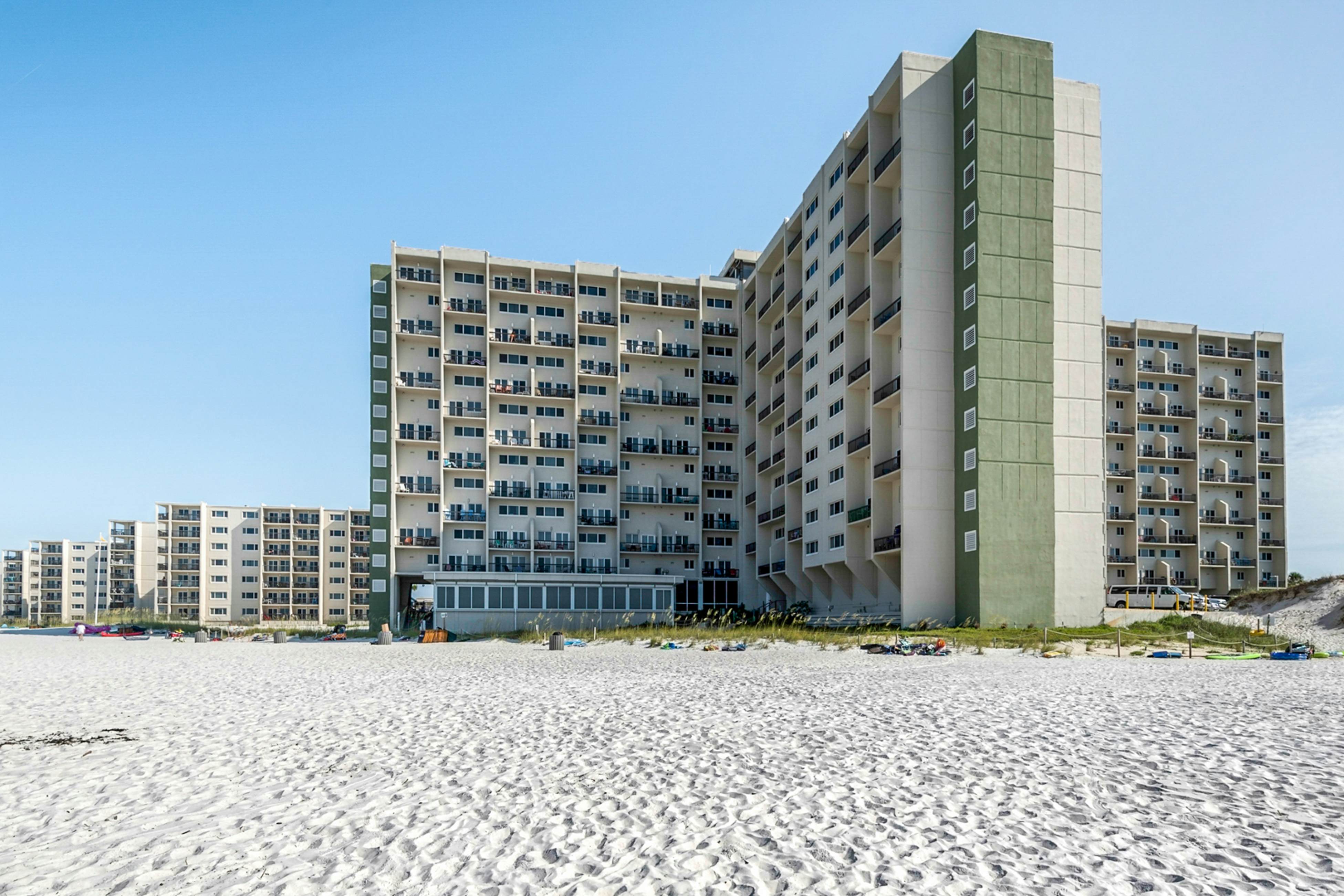 Pinnacle Port B3-506