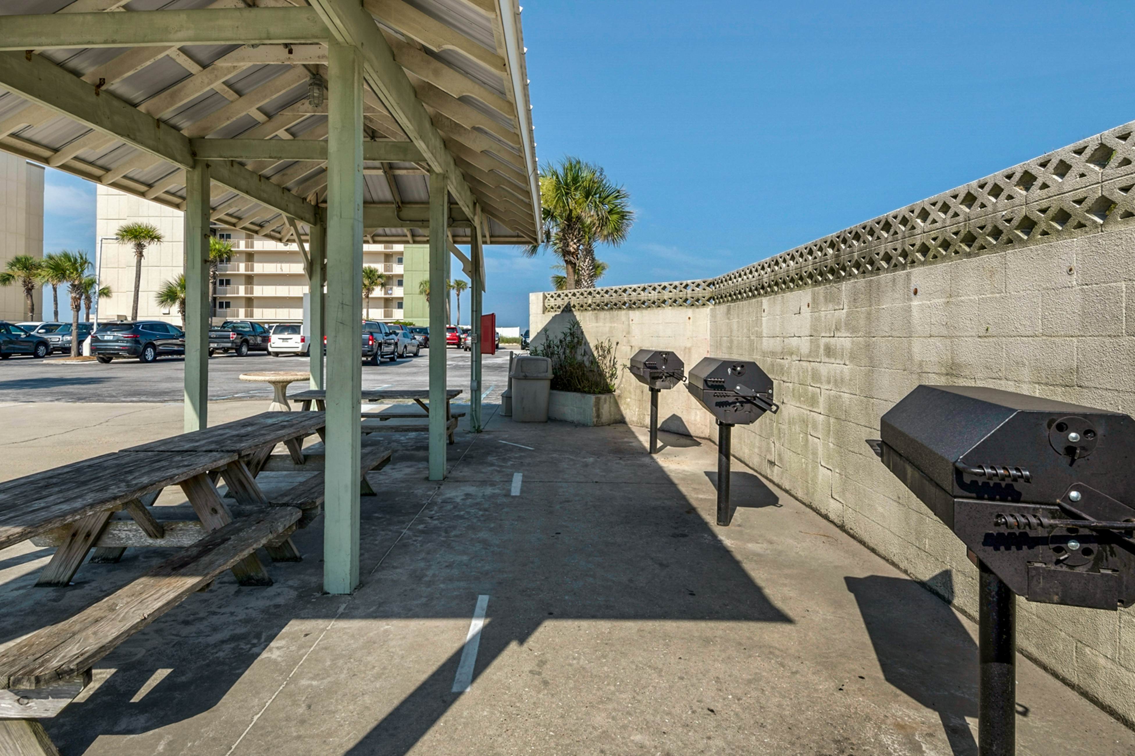 Pinnacle Port B3-506