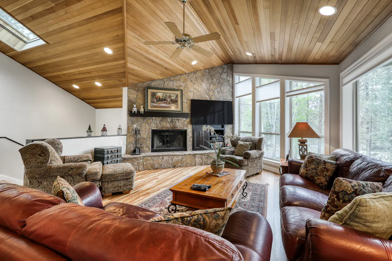 Newberry Lane 10 4 BD Sunriver, OR Vacation Rental Vacasa