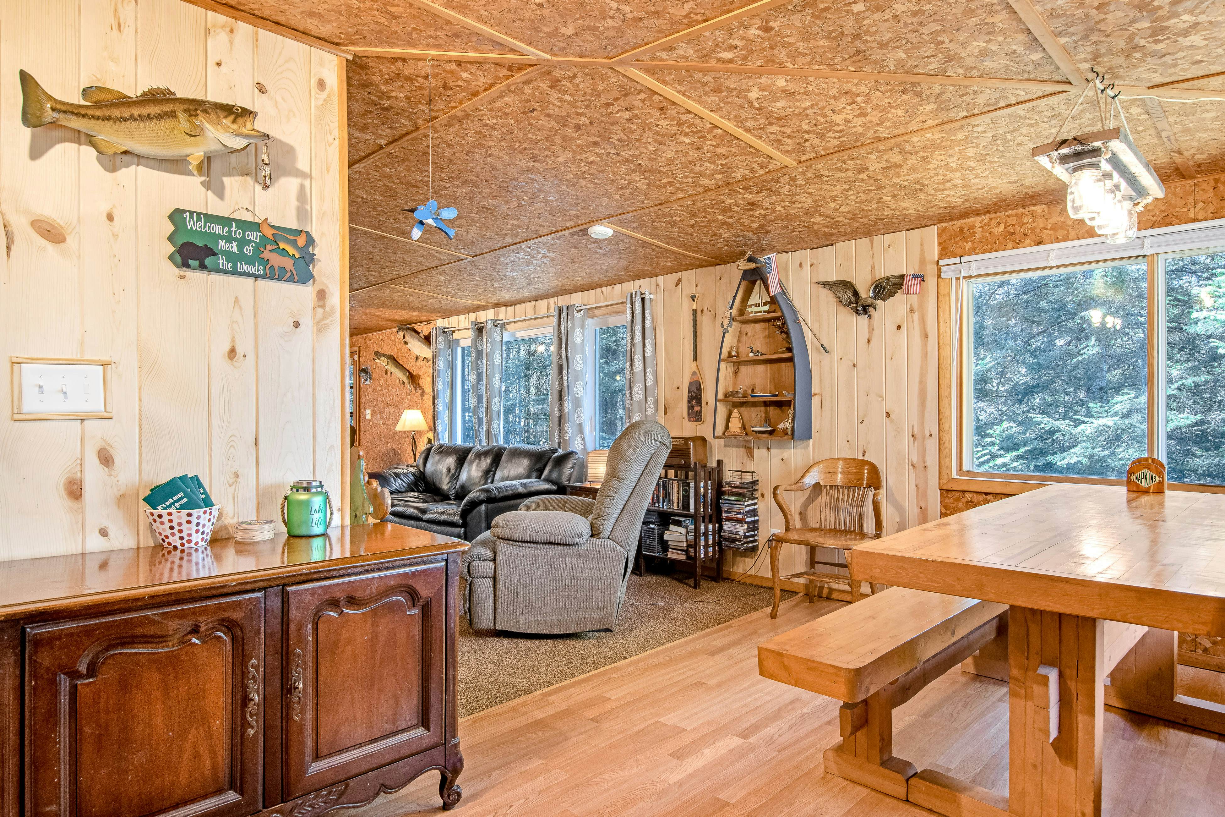 Stateline Cabin 3 BD Presque Isle, WI Vacation Rental Vacasa