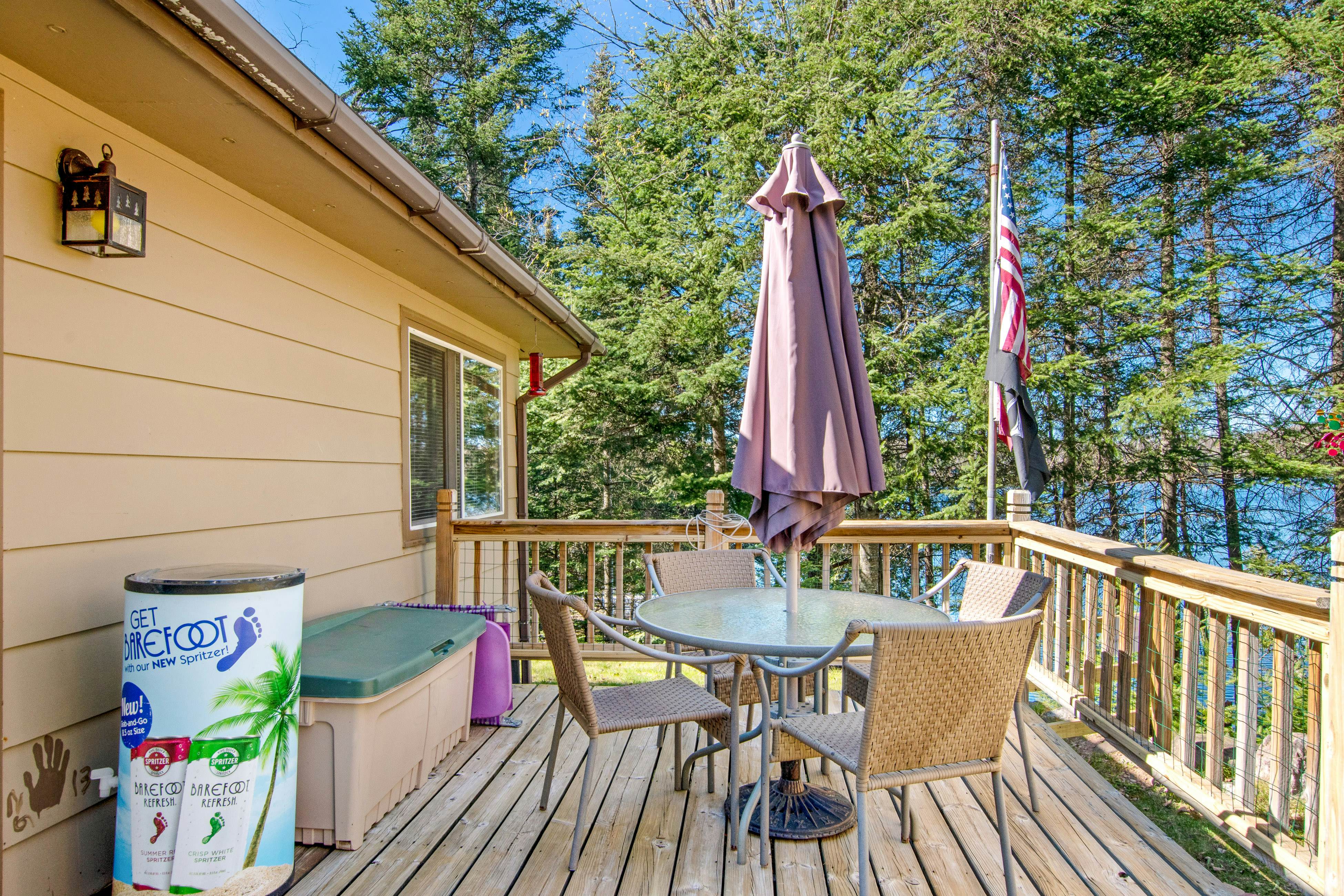 Stateline Cabin 3 Bd Presque Isle Wi Vacation Rental Vacasa 4545