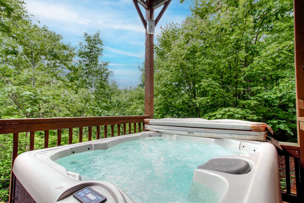 Red Roof Retreat 2 BD Cleveland, GA Vacation Rental Vacasa