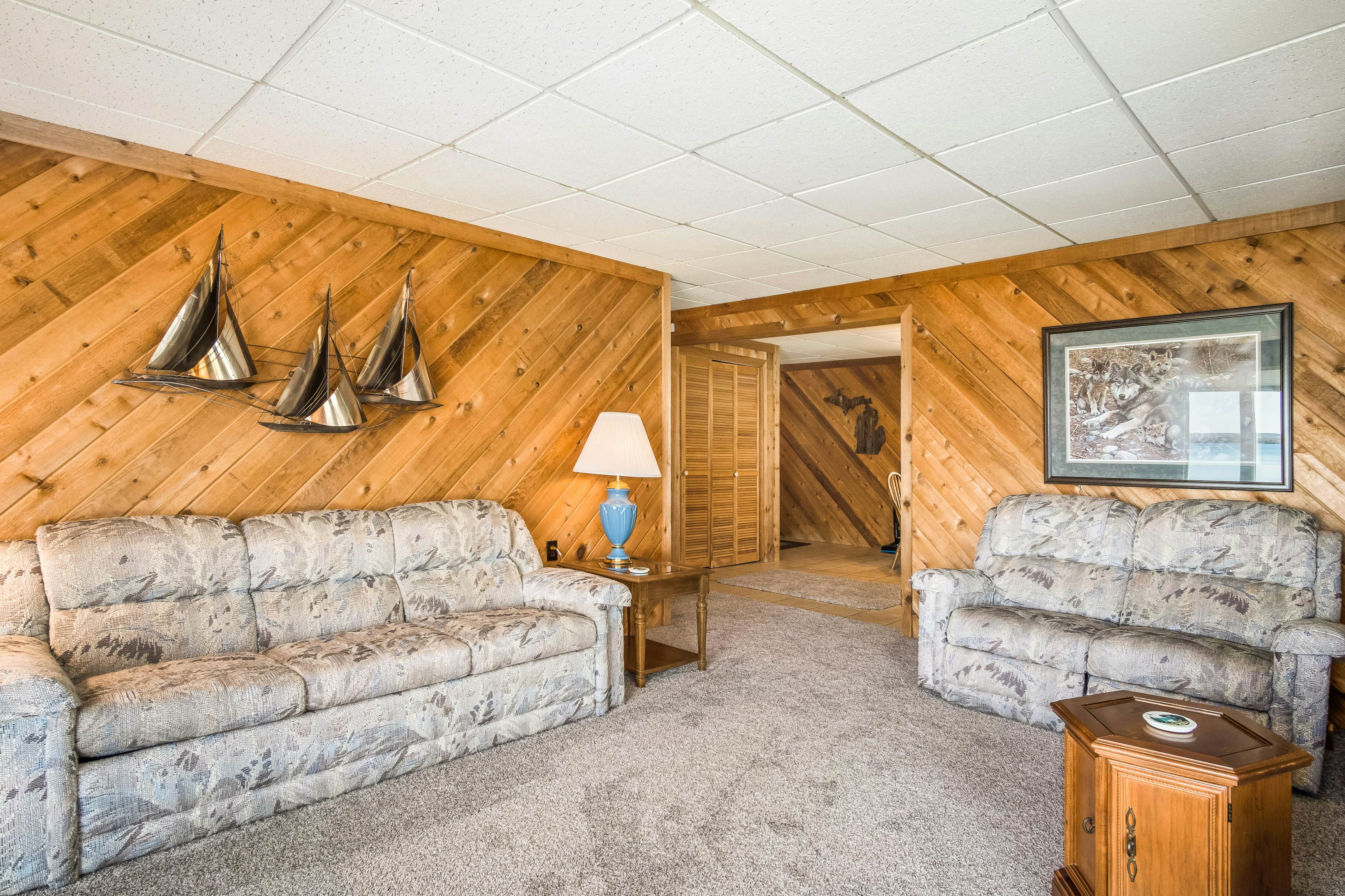 Arborvitae Point 2 BD Honor, MI Vacation Rental Vacasa