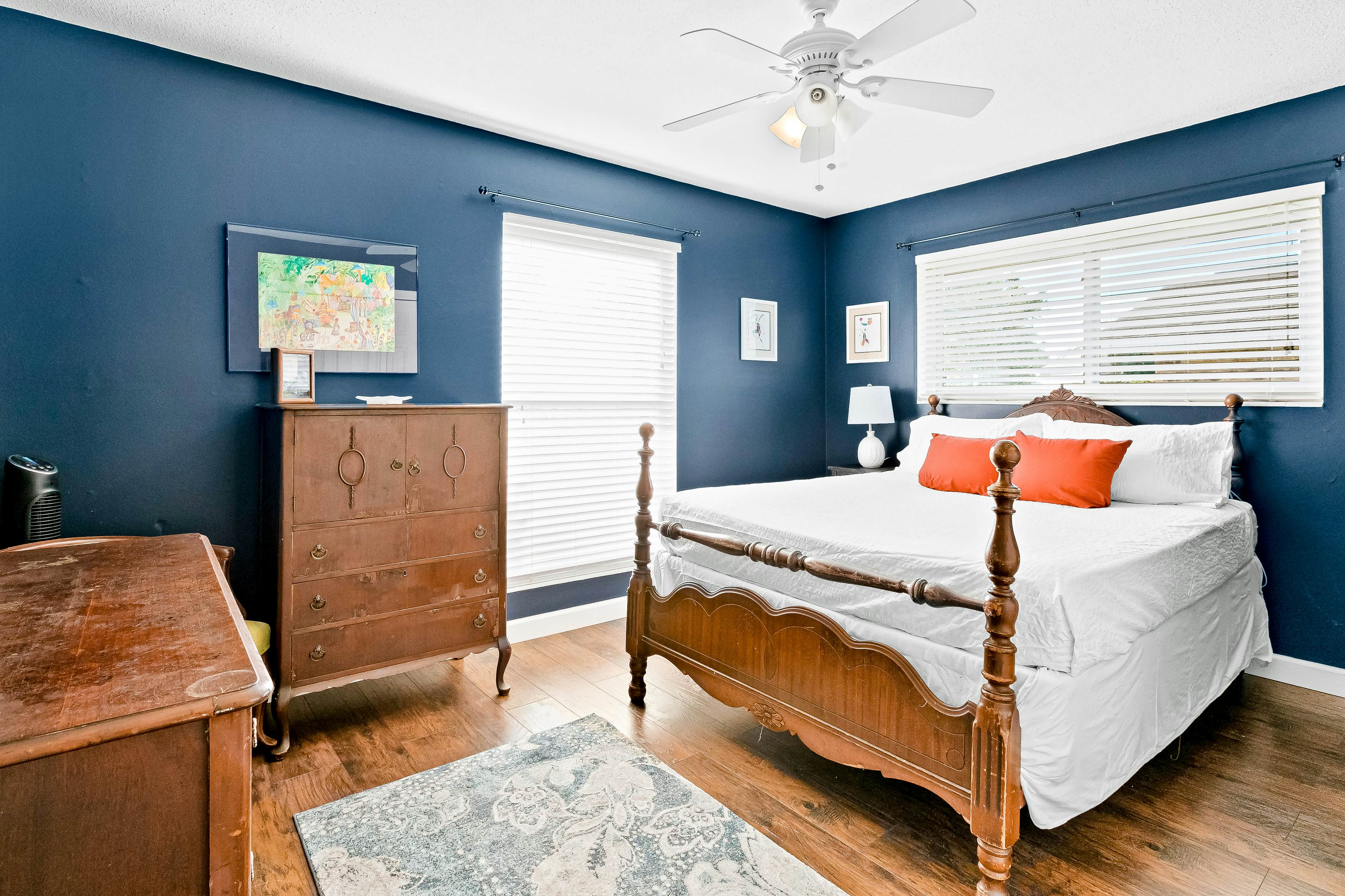 Gulf Breeze Proper 3 BD Gulf Breeze, FL Vacation Rental Vacasa