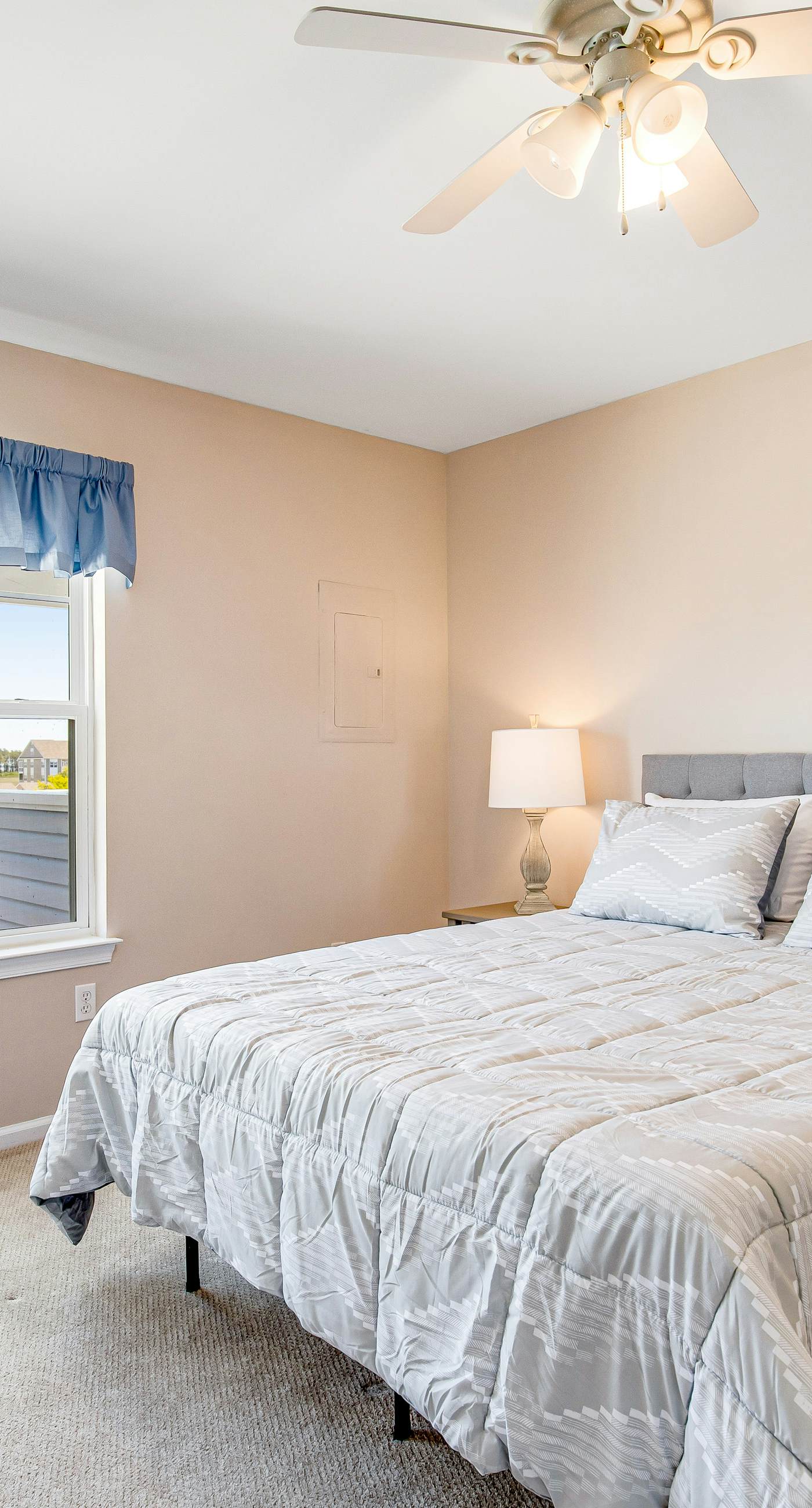 Bethany Bay - 8006 Pettinaro Dr