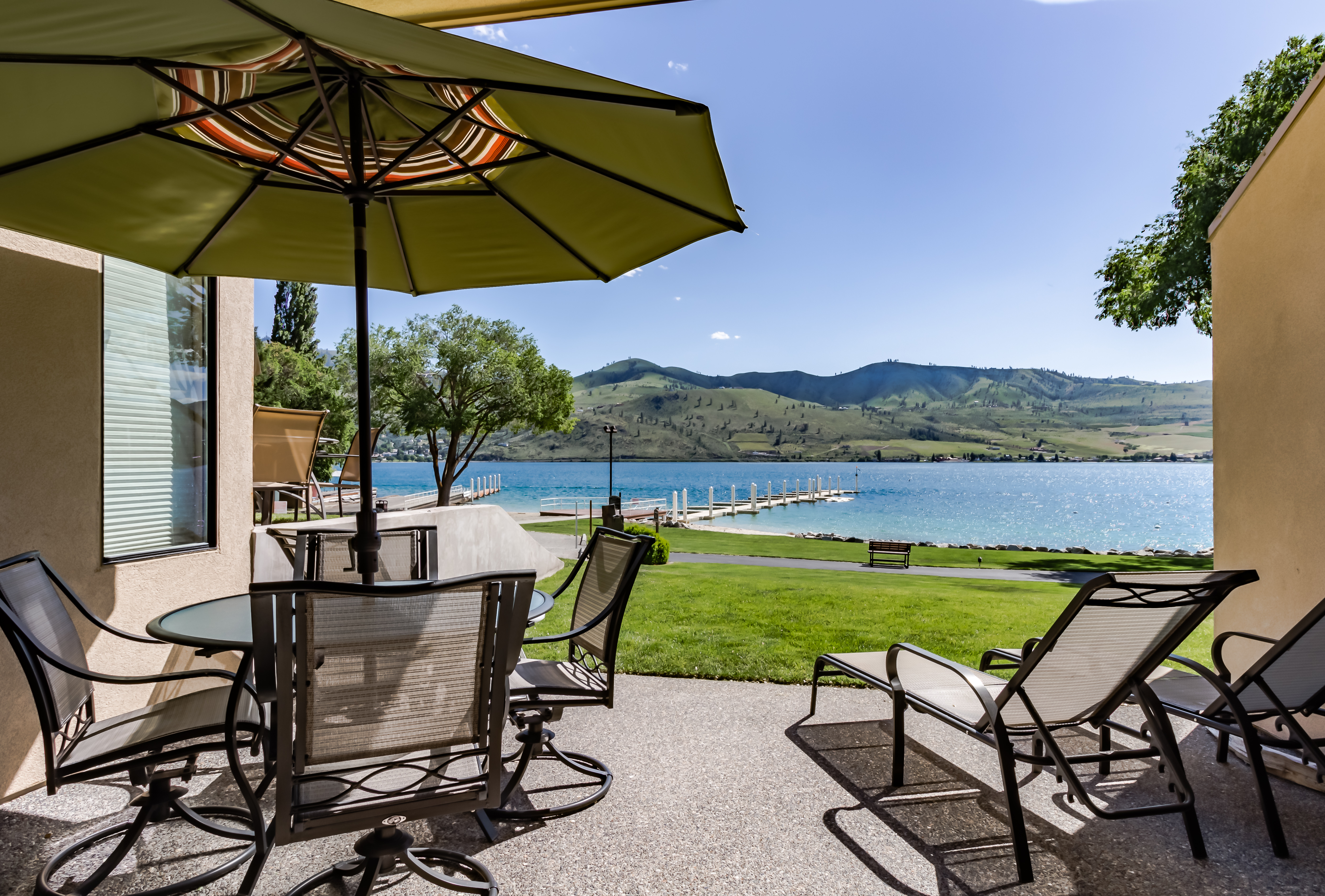 Lake Chelan Shores Rentals | Chelan Condo Rentals | Vacasa