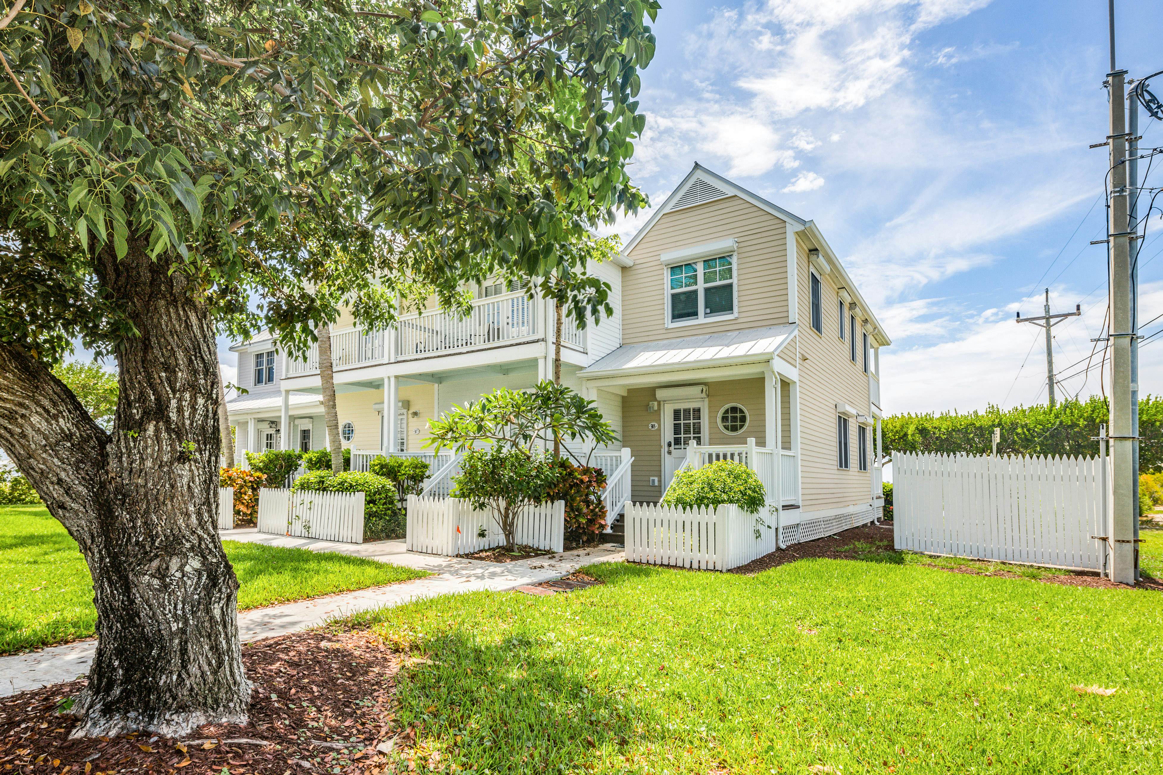 Duck Key Retreat Villa #5105