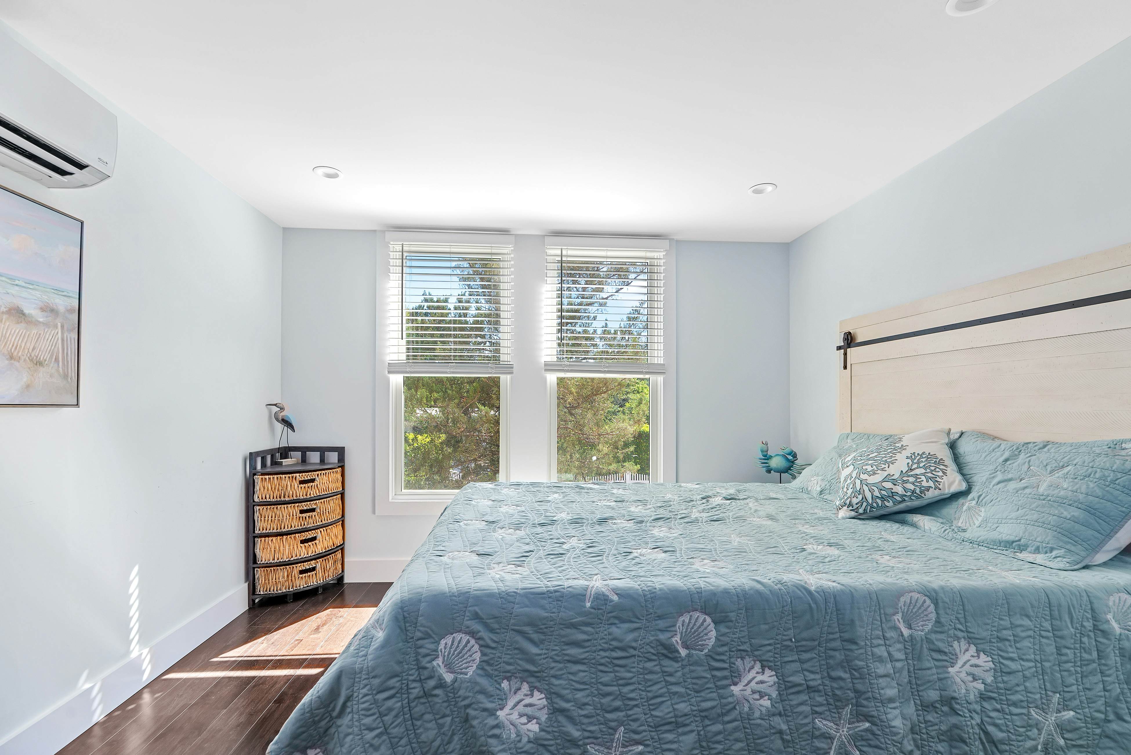 Poolside Chic by the Sea