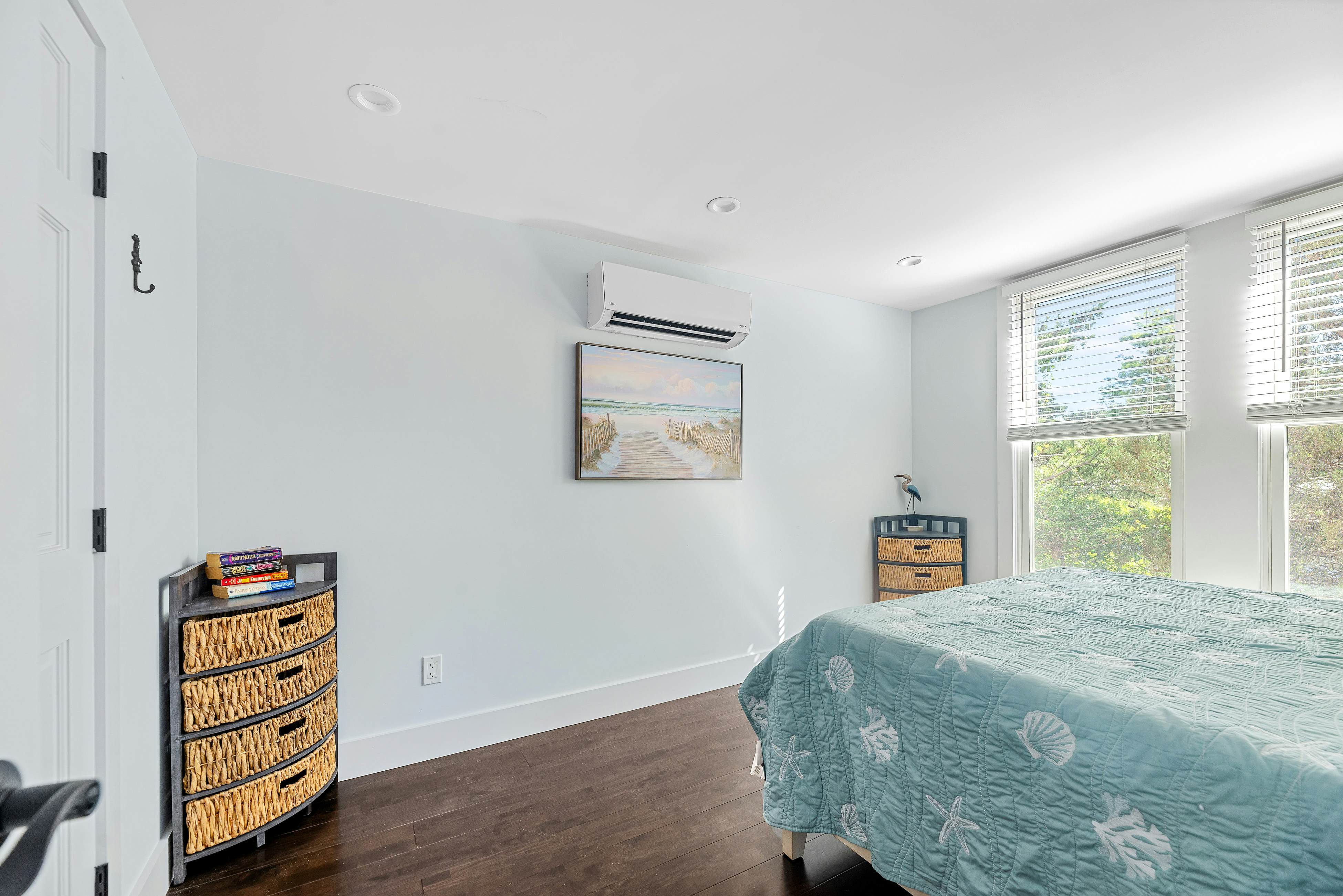 Poolside Chic by the Sea