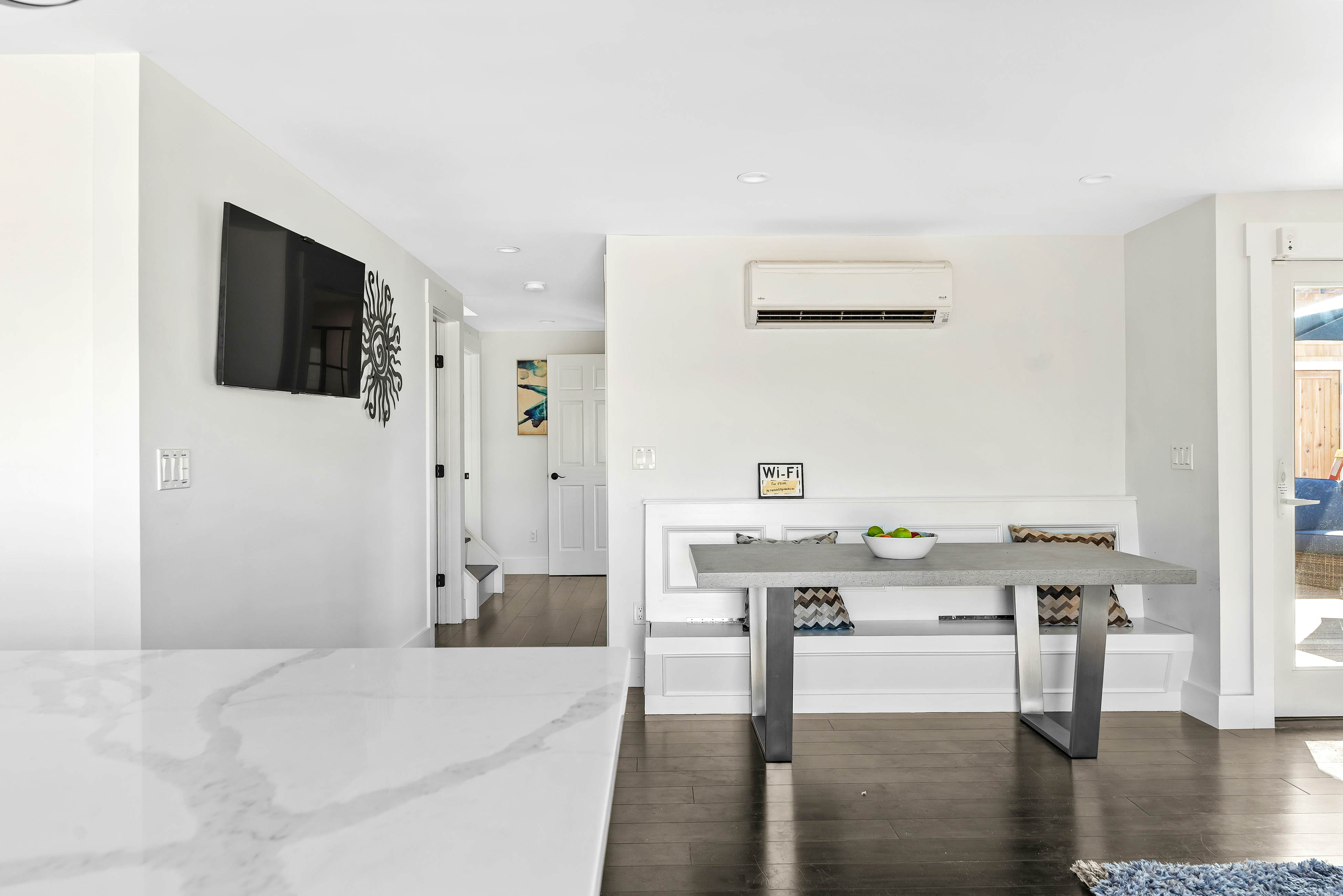 Poolside Chic by the Sea