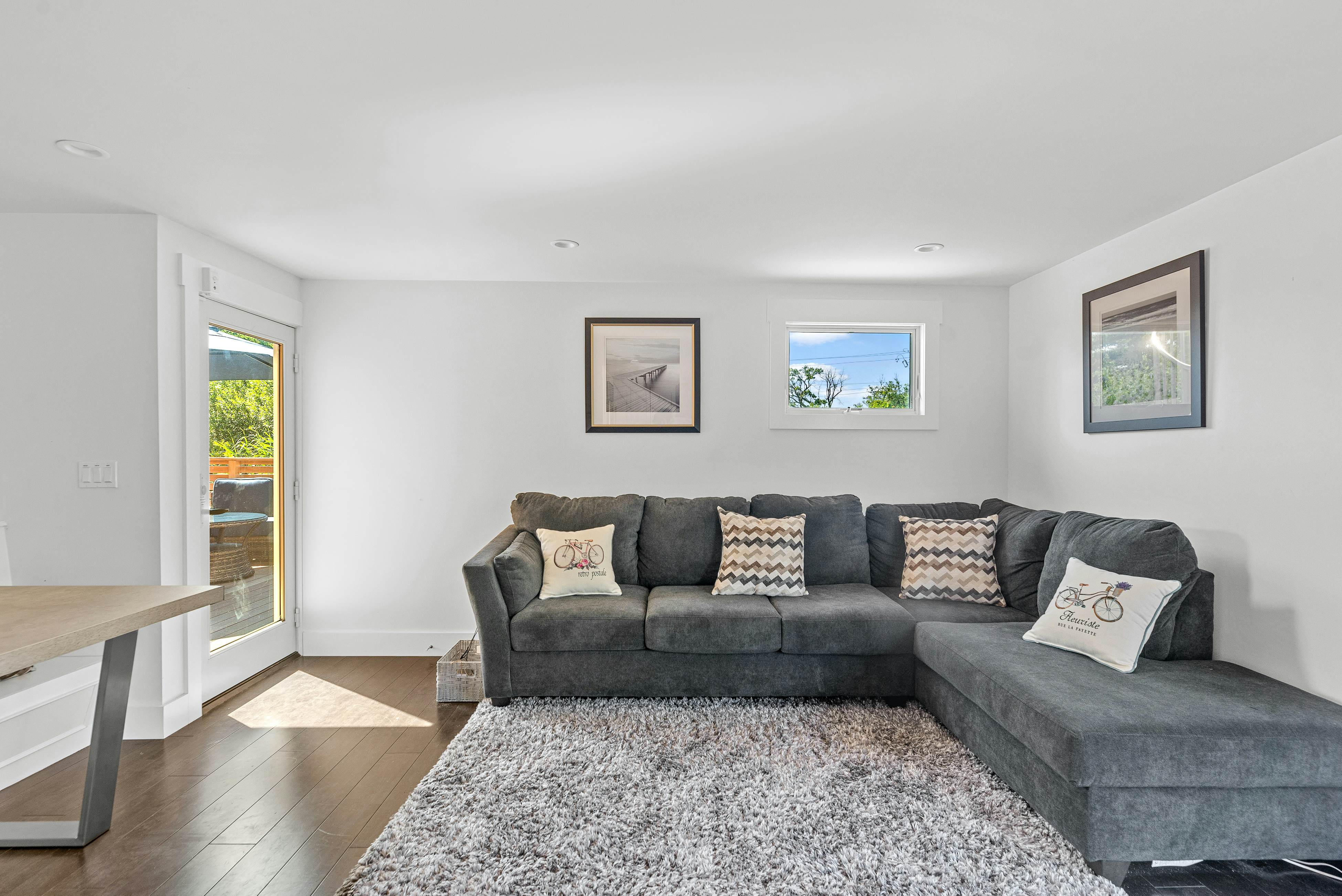 Poolside Chic by the Sea