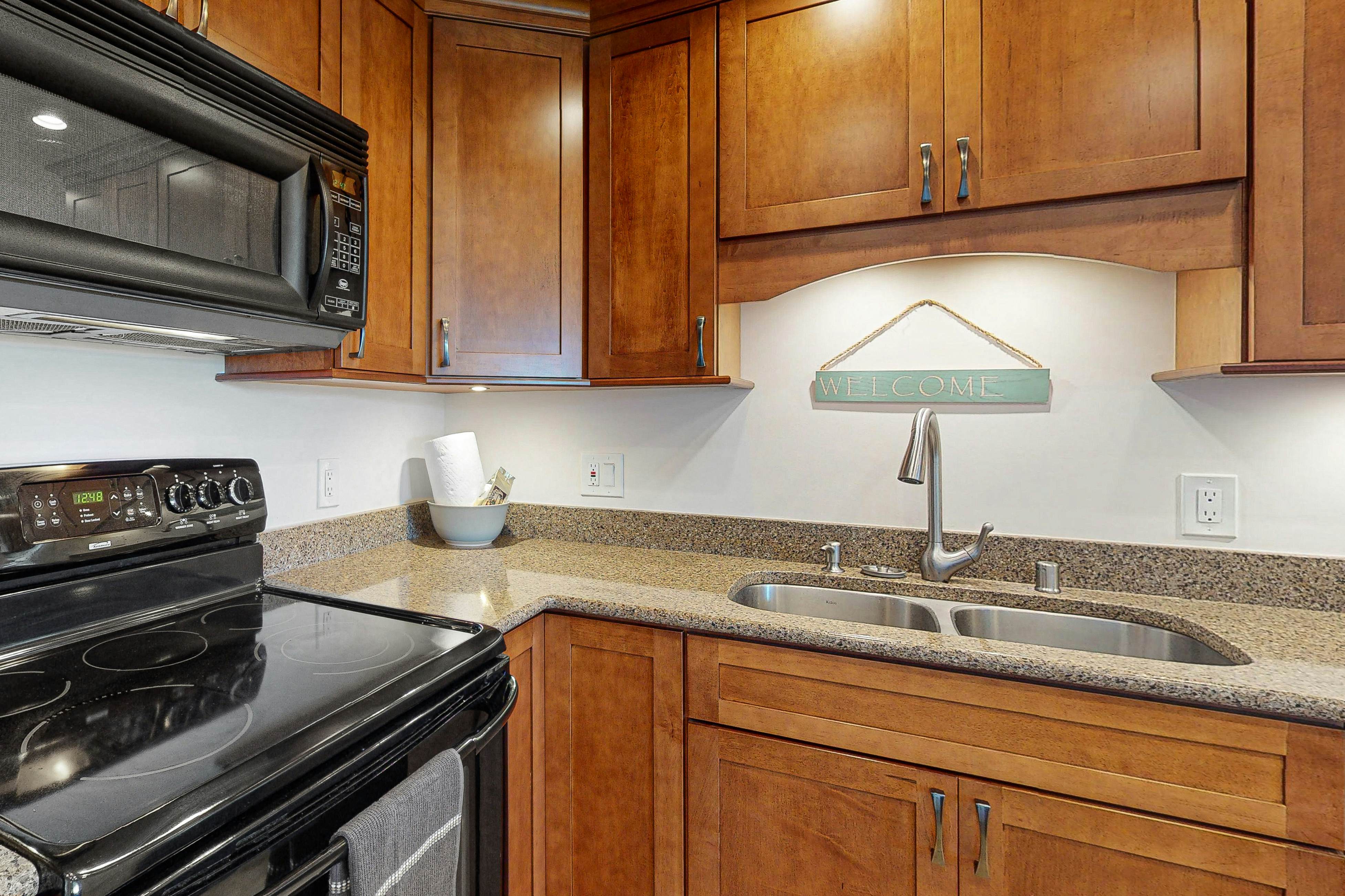 Maui Banyan Q408A & Q408