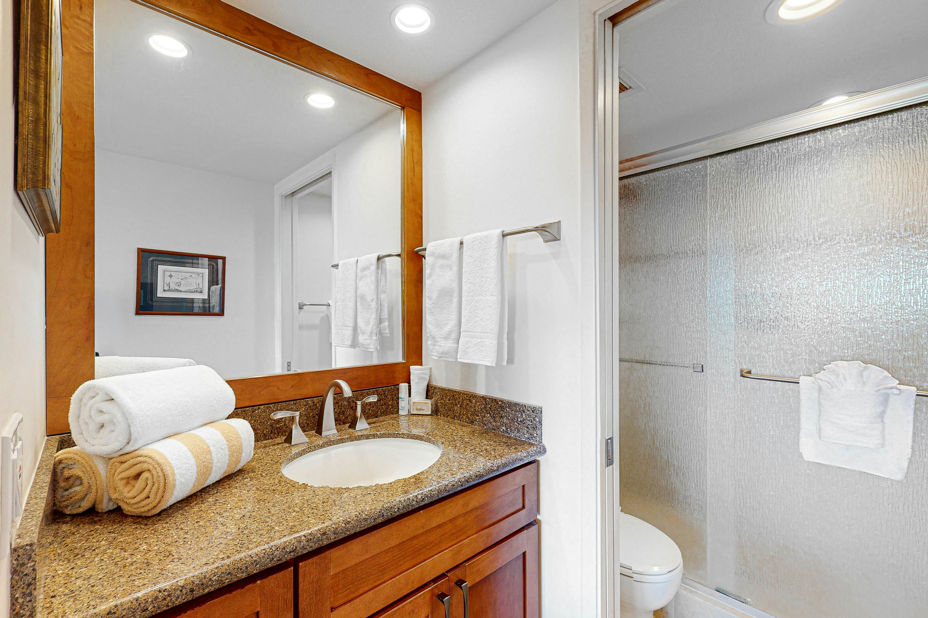 Maui Banyan Q408A & Q408