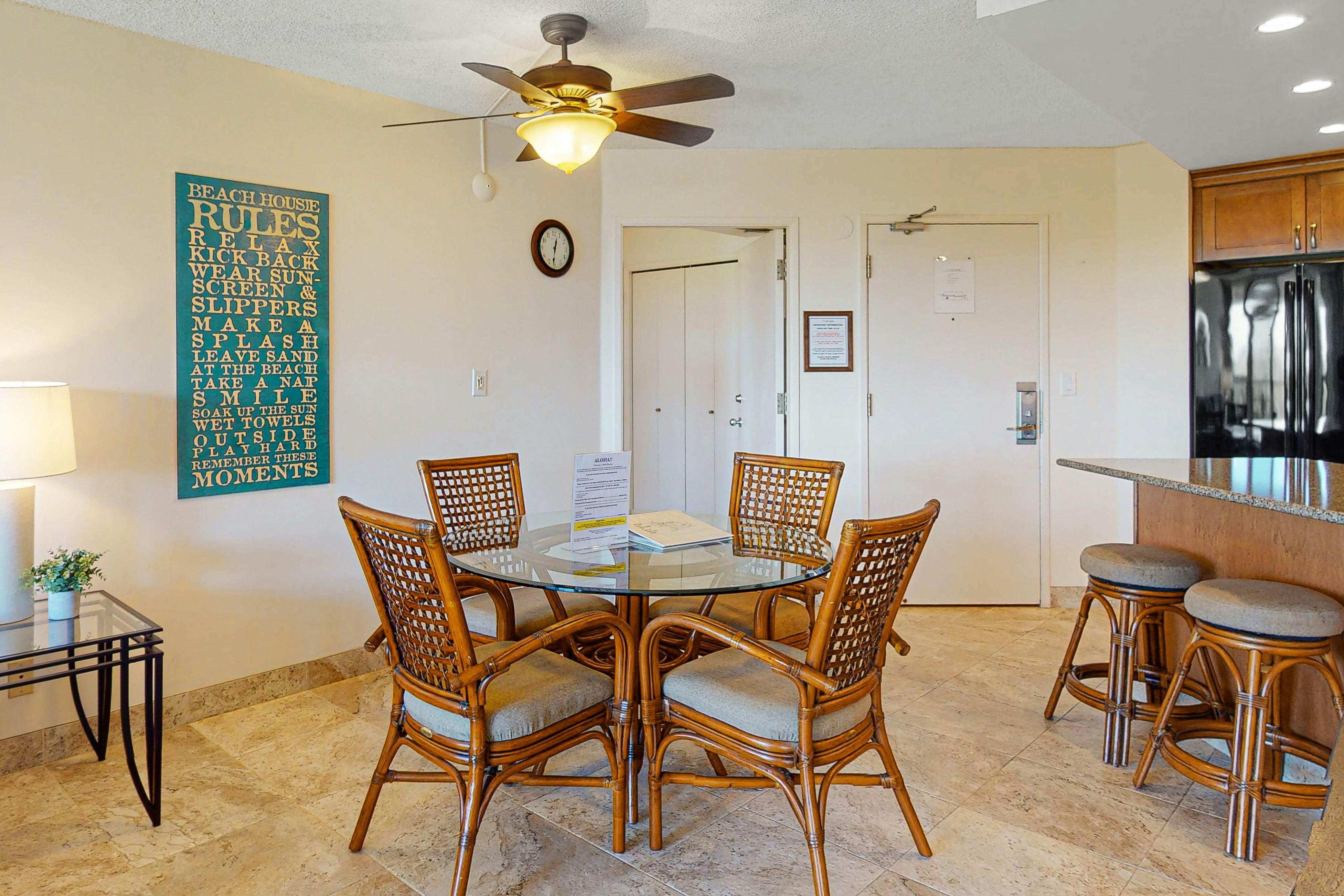 Maui Banyan Q408A & Q408