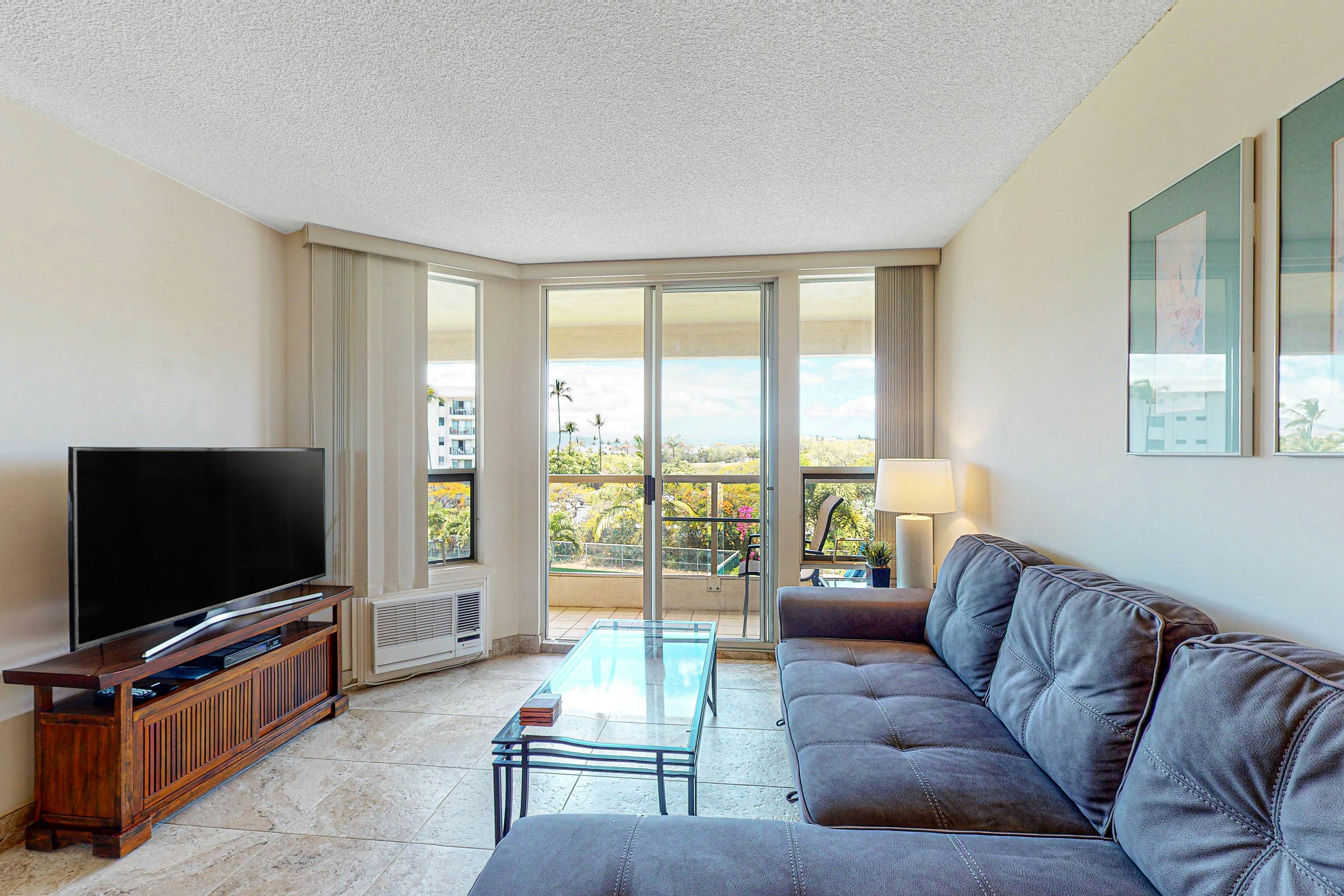 Maui Banyan Q408A & Q408