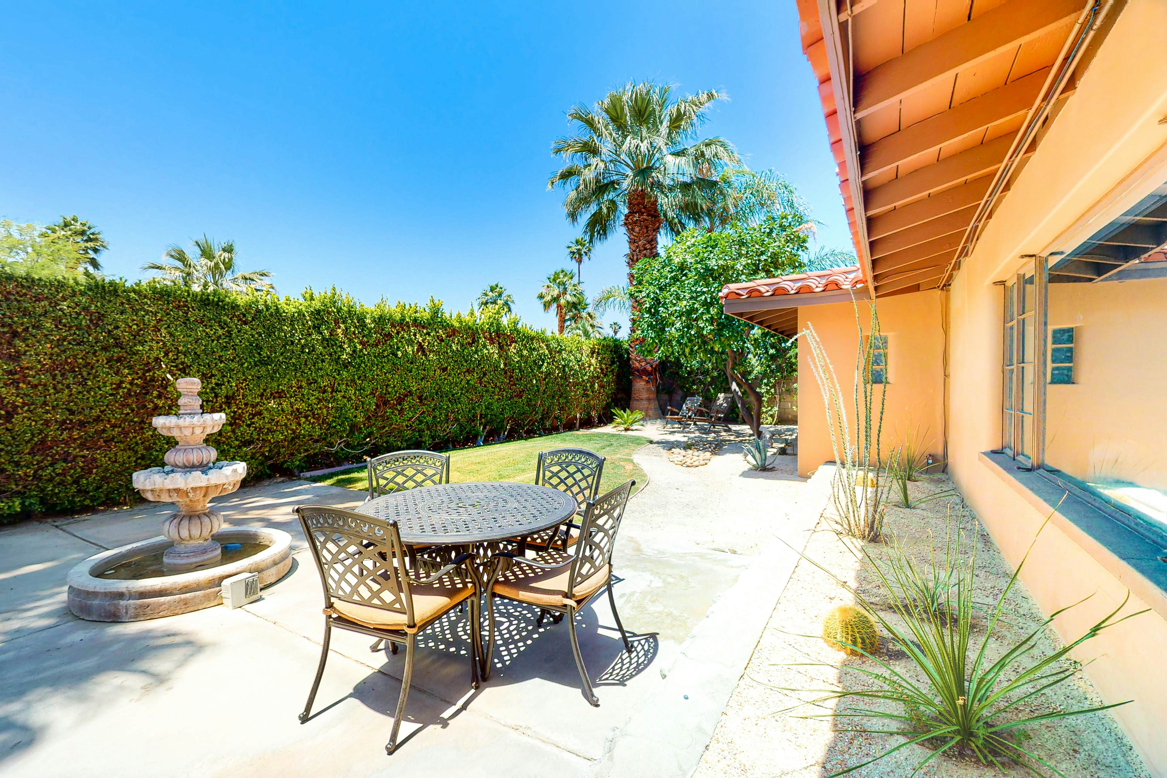 Spanish Hideaway - 4007