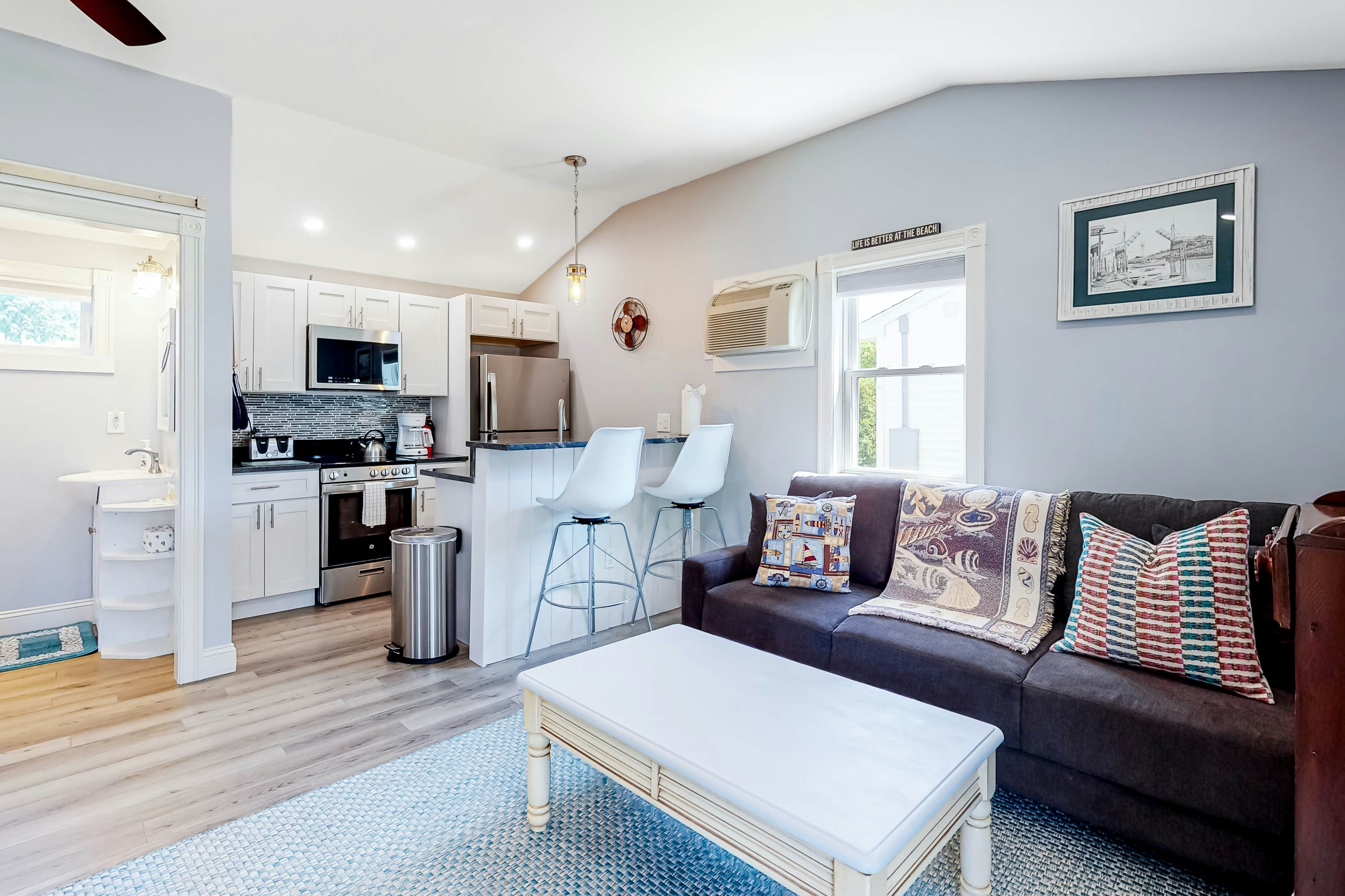 Belle of Maine Cottages, Condos Wells, ME Vacasa