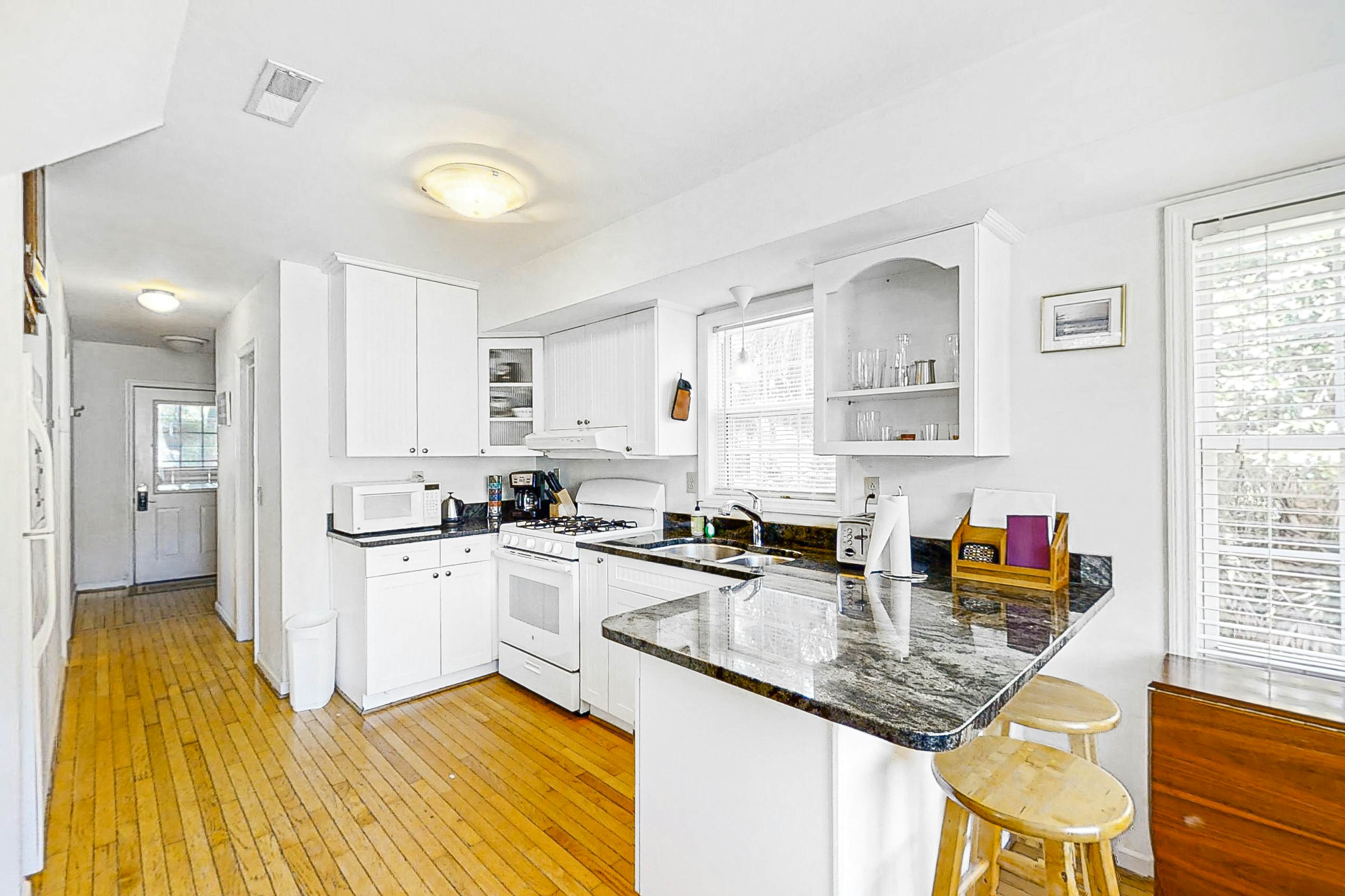 The Treehouse at 10th 2 BD Folly Beach, SC Vacation Rental Vacasa