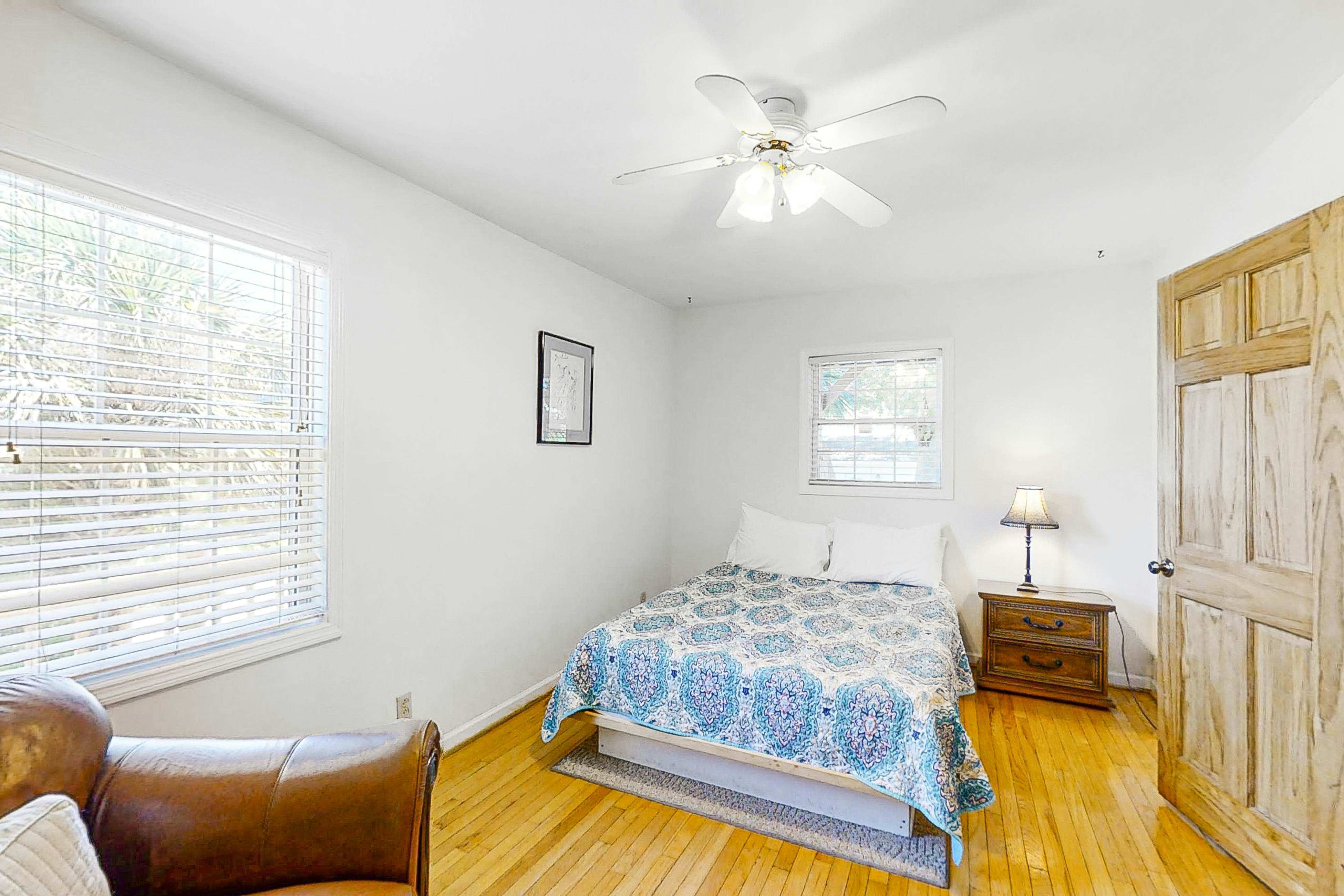 The Treehouse at 10th 2 BD Folly Beach, SC Vacation Rental Vacasa