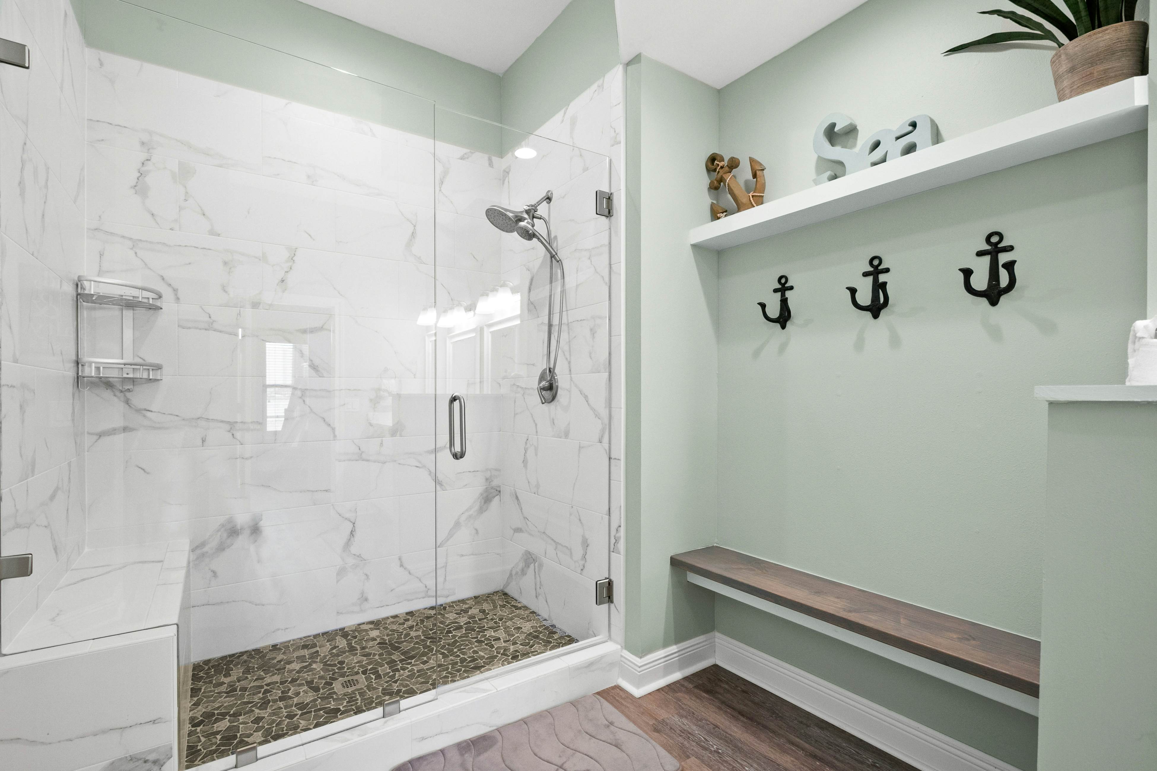 Seascape Lakefront Villas 405