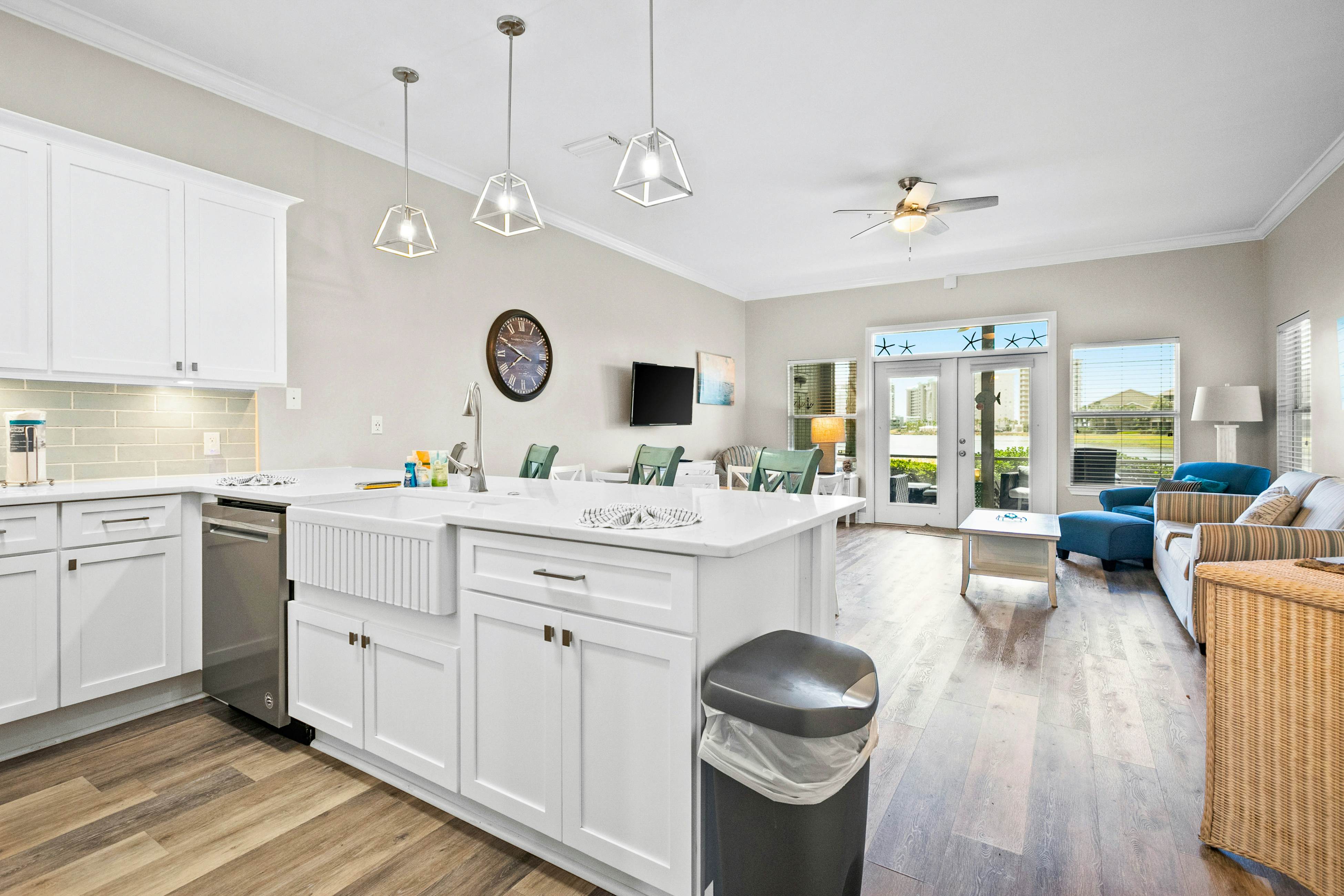 Seascape Lakefront Villas 405