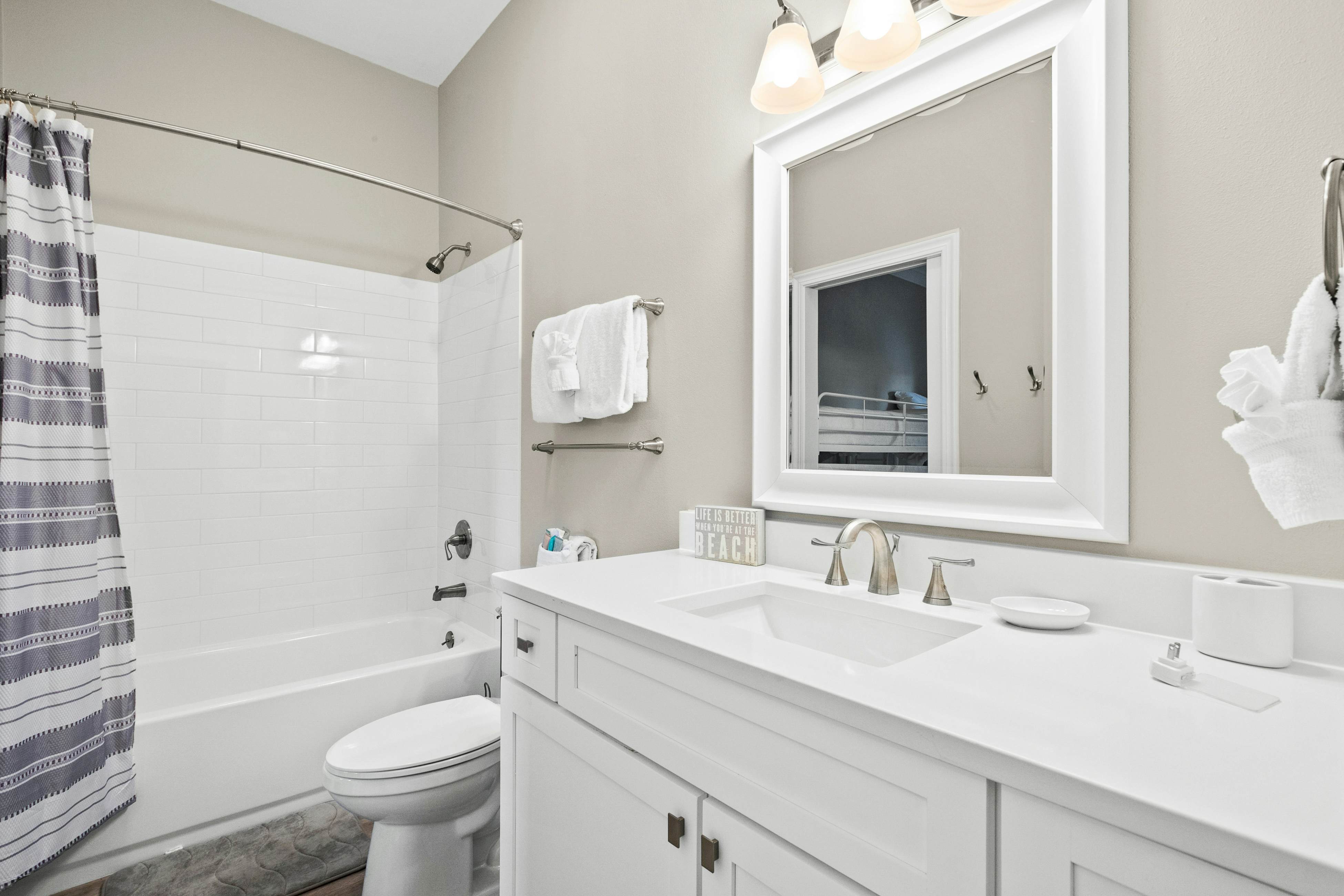 Seascape Lakefront Villas 405