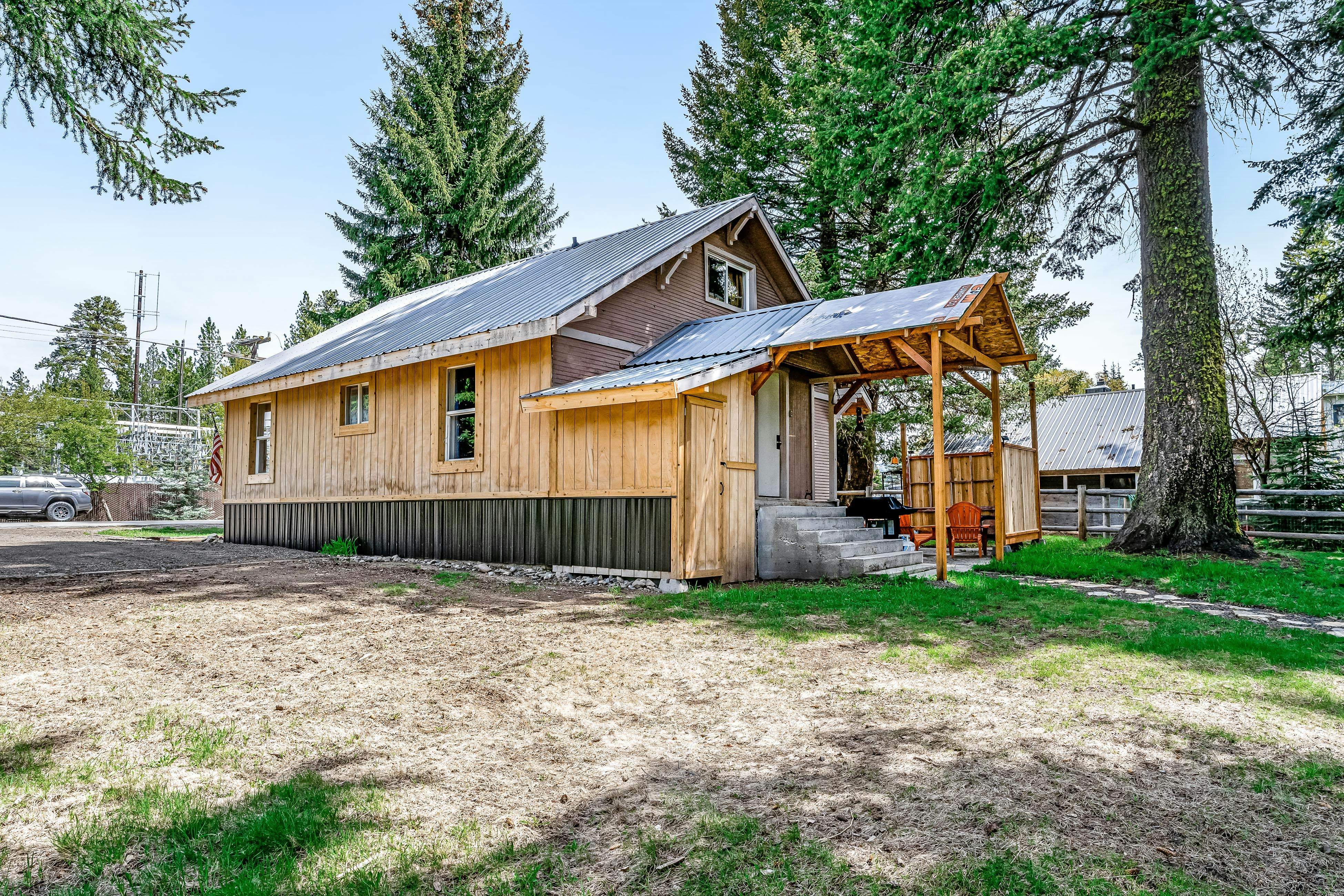 Cottage in the Pines