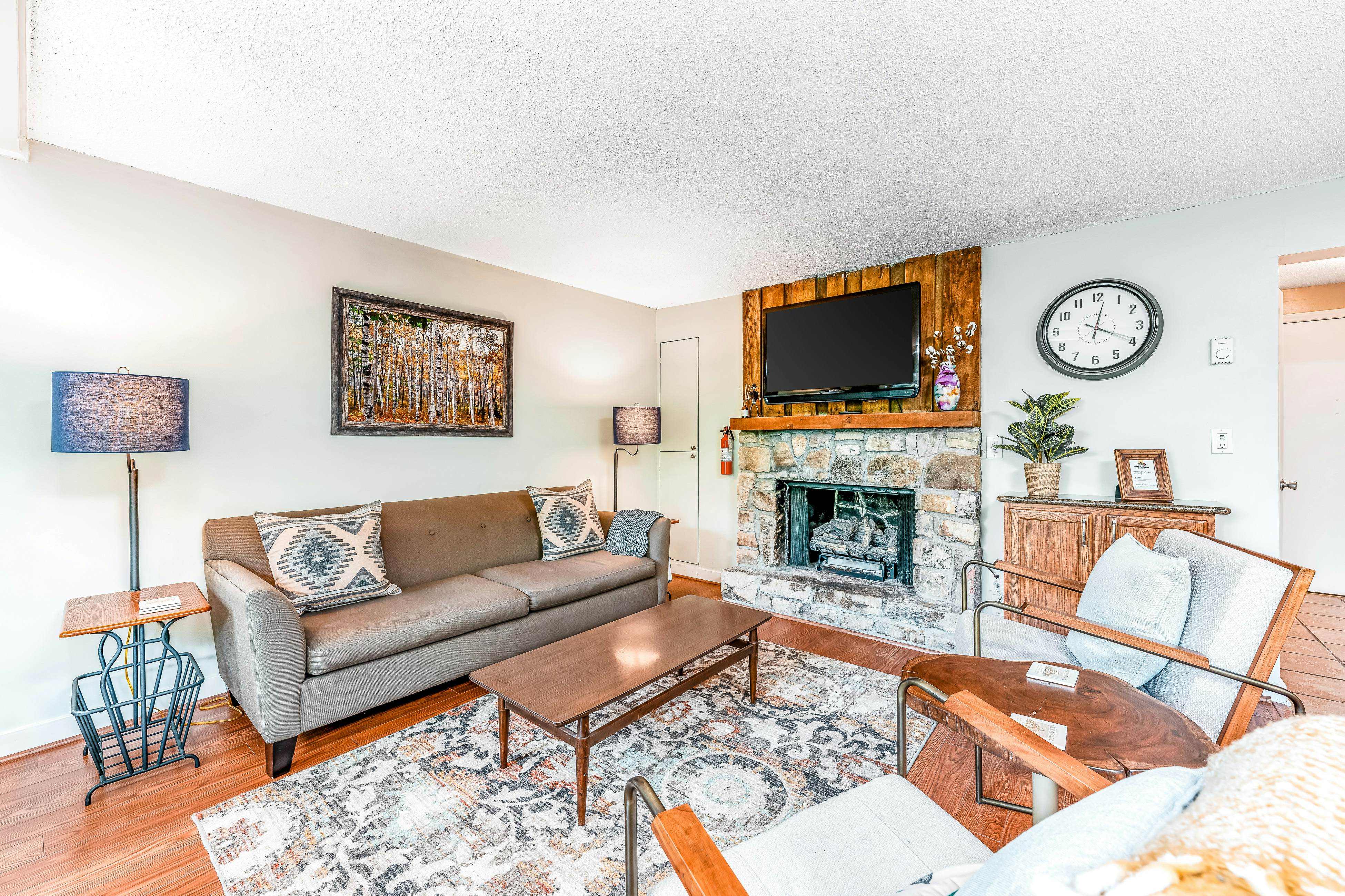 The Hemlock Hideaway