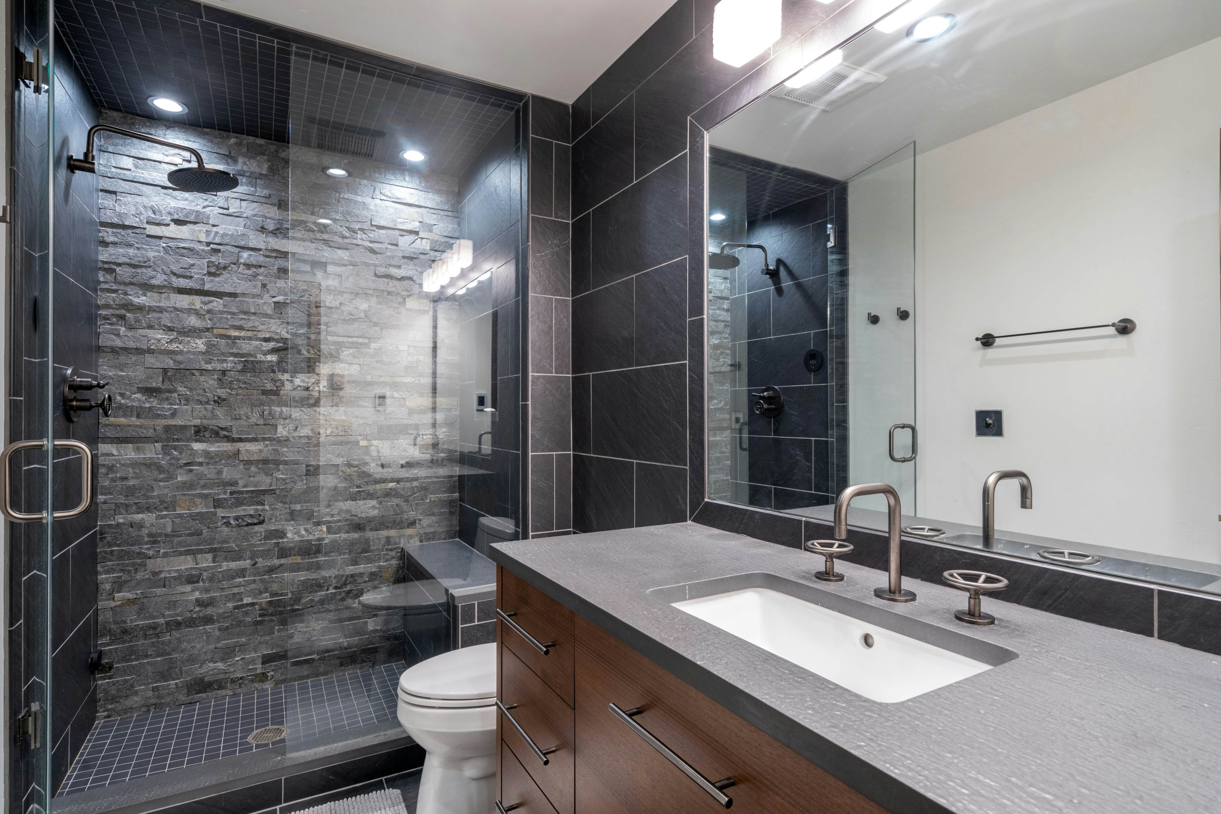 Riverside A101 - Riverside Hummingbird