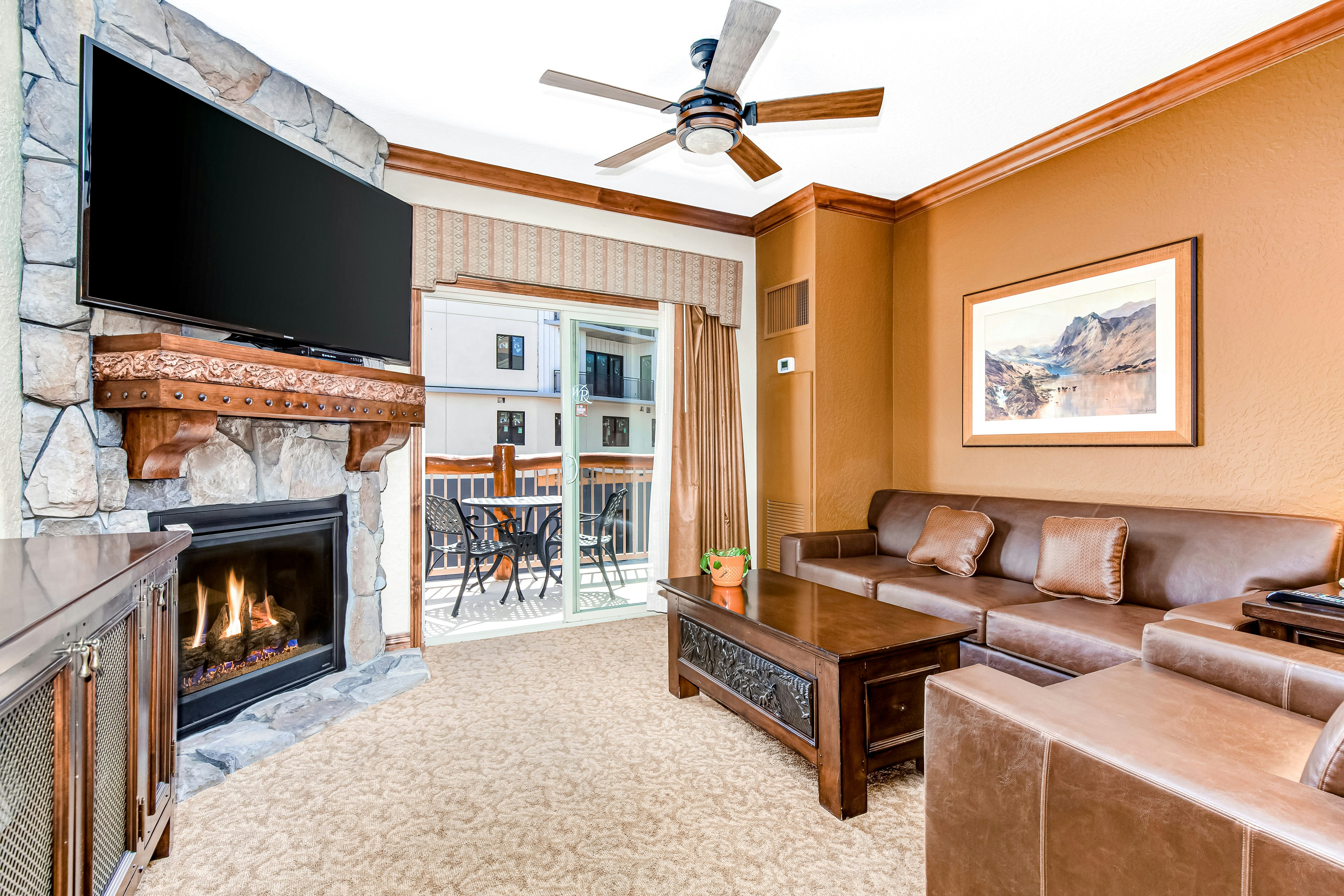 Westgate Luxury Condo 4814, A Side