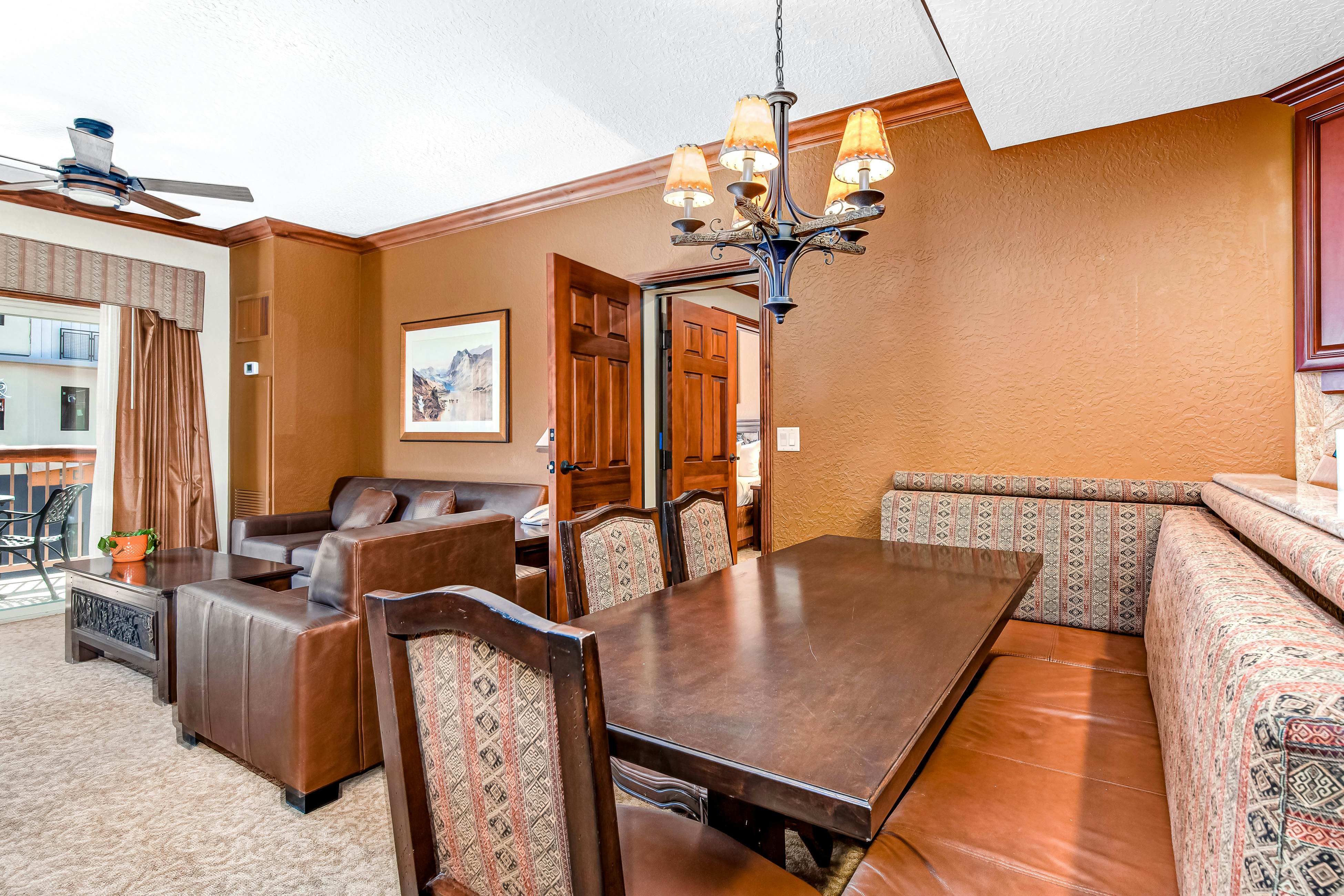 Westgate Luxury Condo 4814, A Side