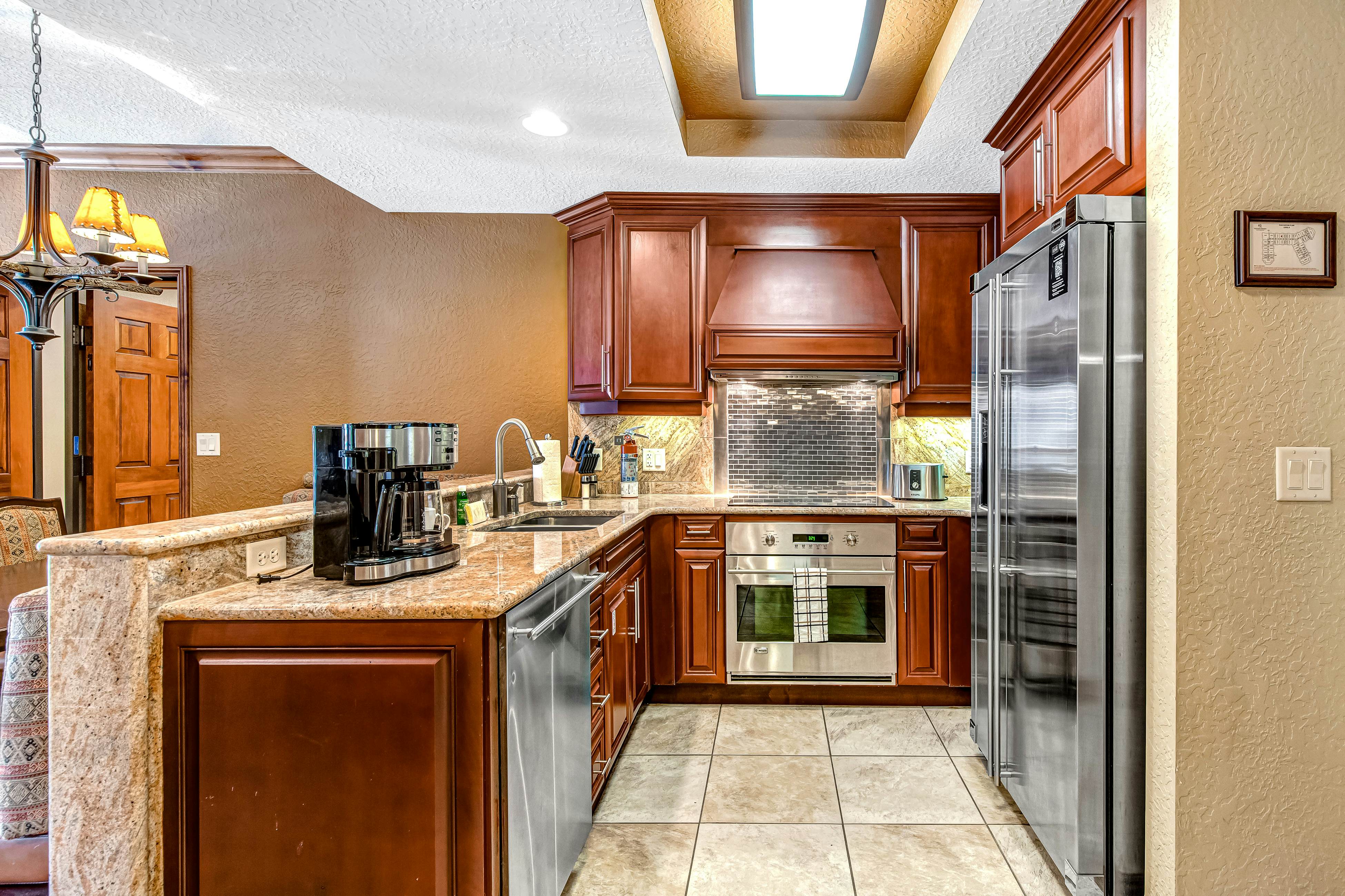 Westgate Luxury Condo 4814, A Side