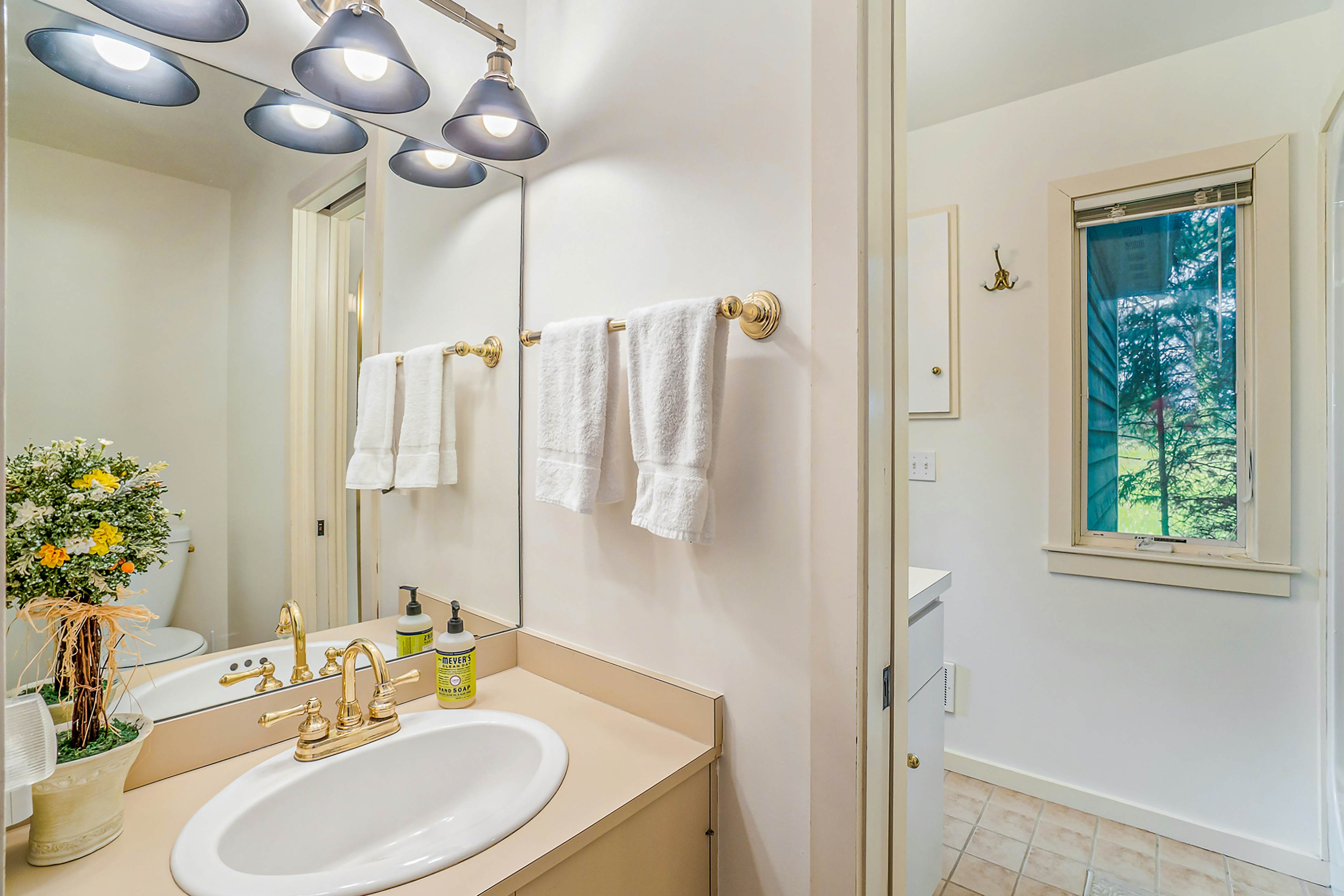 Birchwood Meadows Bliss 3 BD Harbor Springs, MI Vacation Rental Vacasa