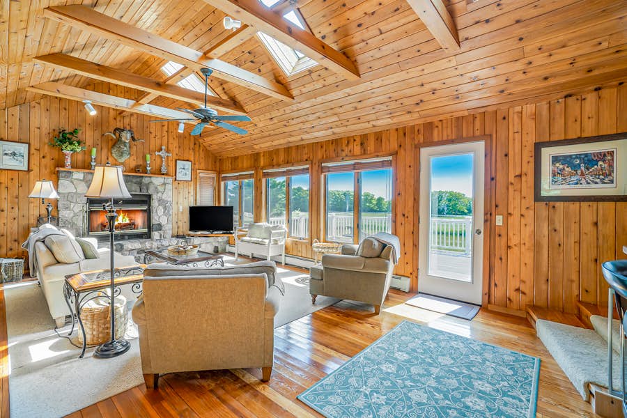 Birchwood Meadows Bliss 3 BD Harbor Springs, MI Vacation Rental Vacasa