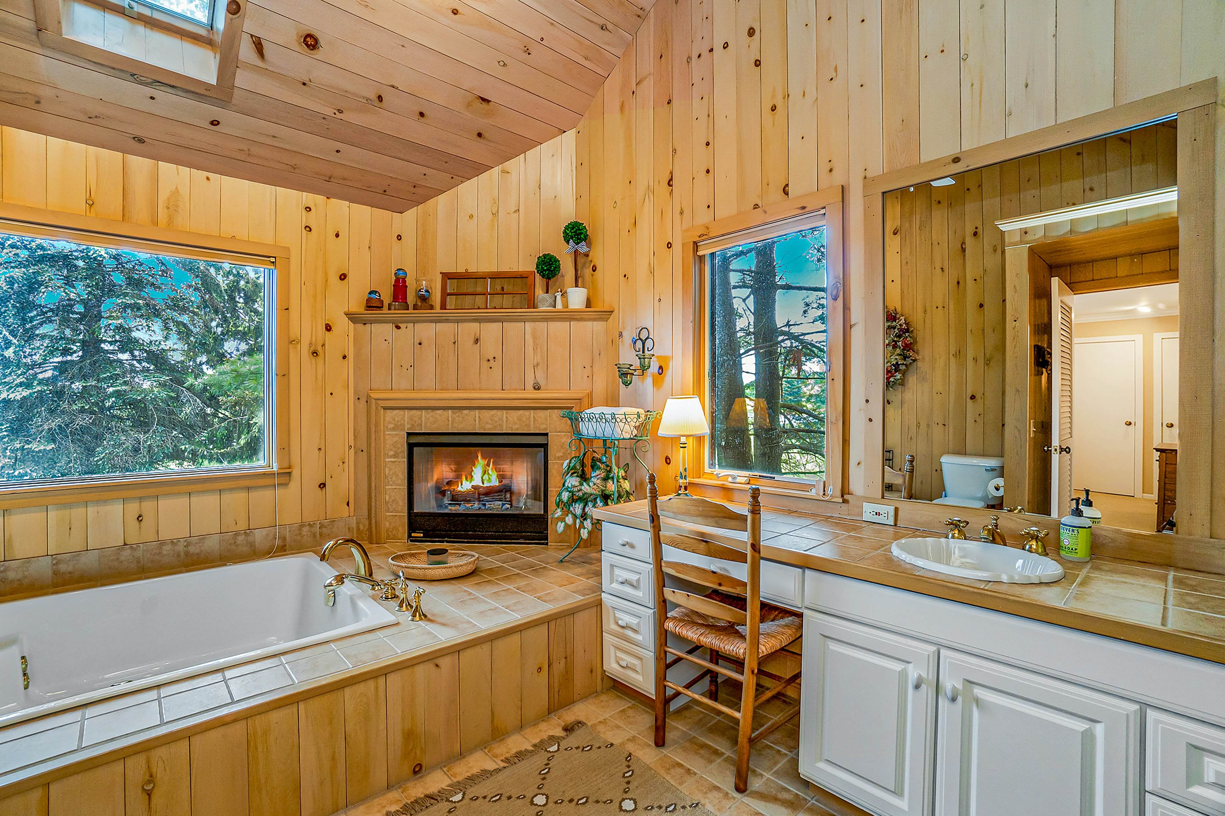 Birchwood Meadows Bliss 3 BD Harbor Springs, MI Vacation Rental Vacasa