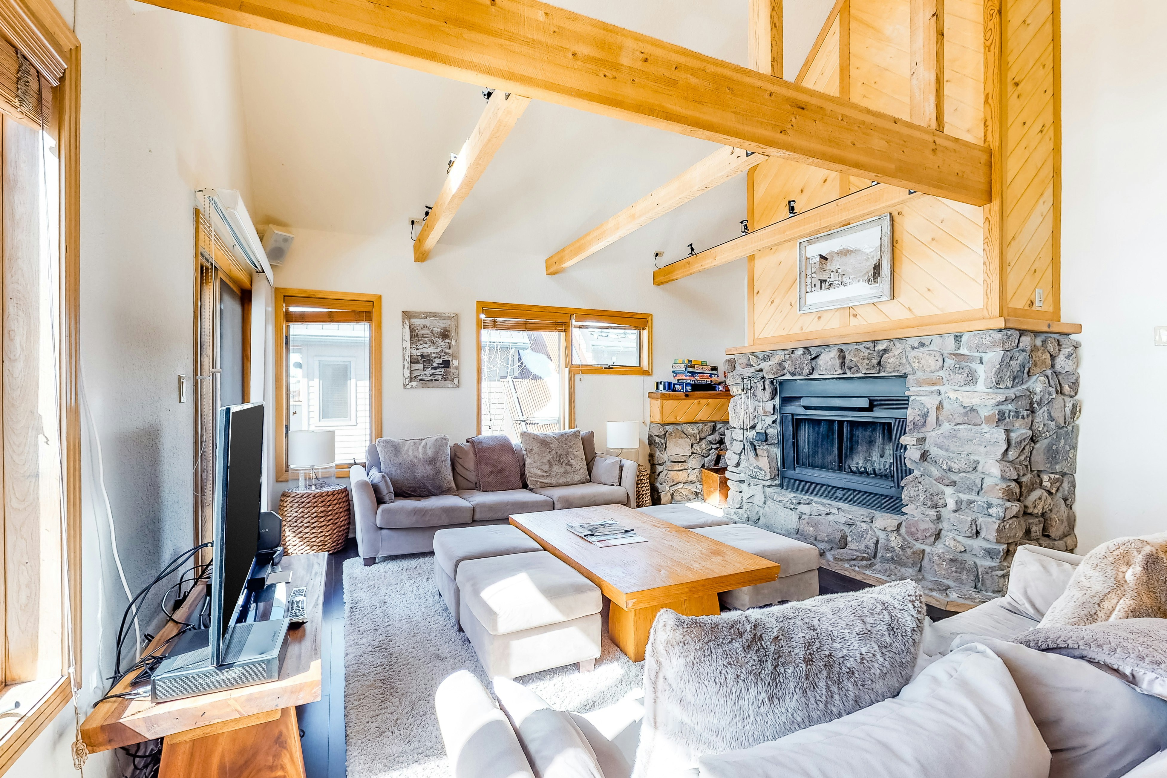 Lulu City 3E - Lulu Summit