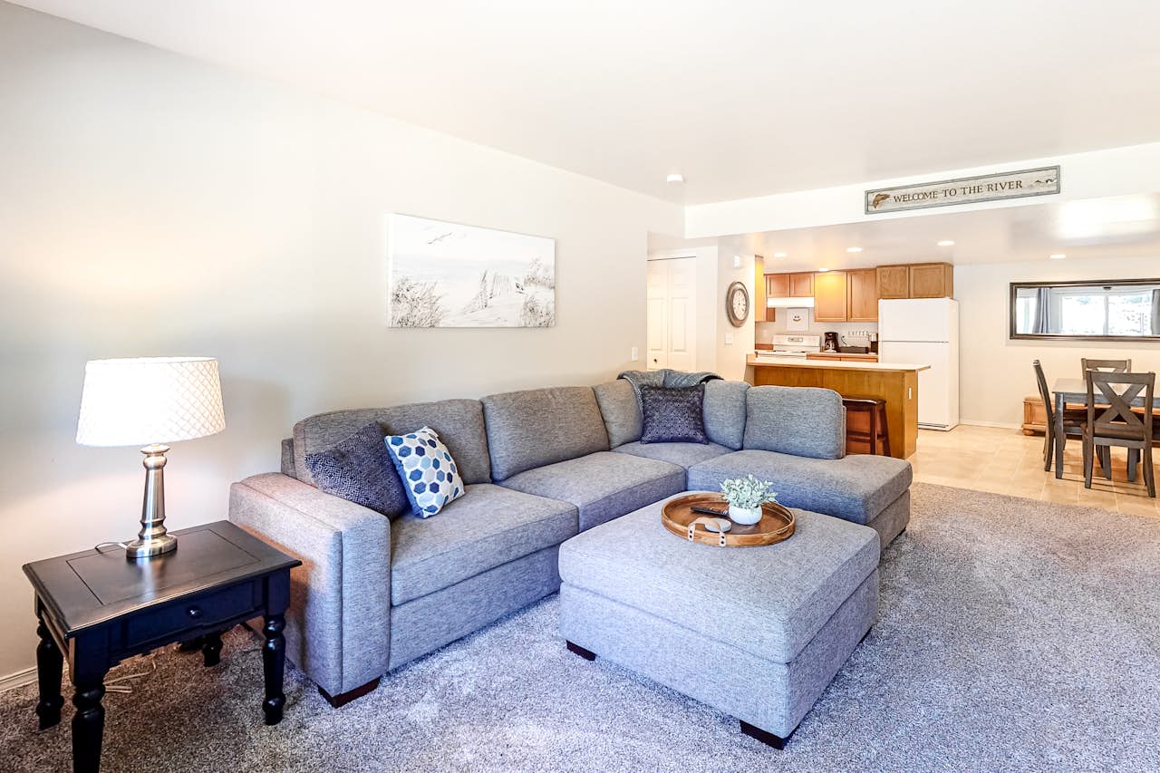 River Park Condo 6 1 BD Peshastin, WA Vacation Rental Vacasa