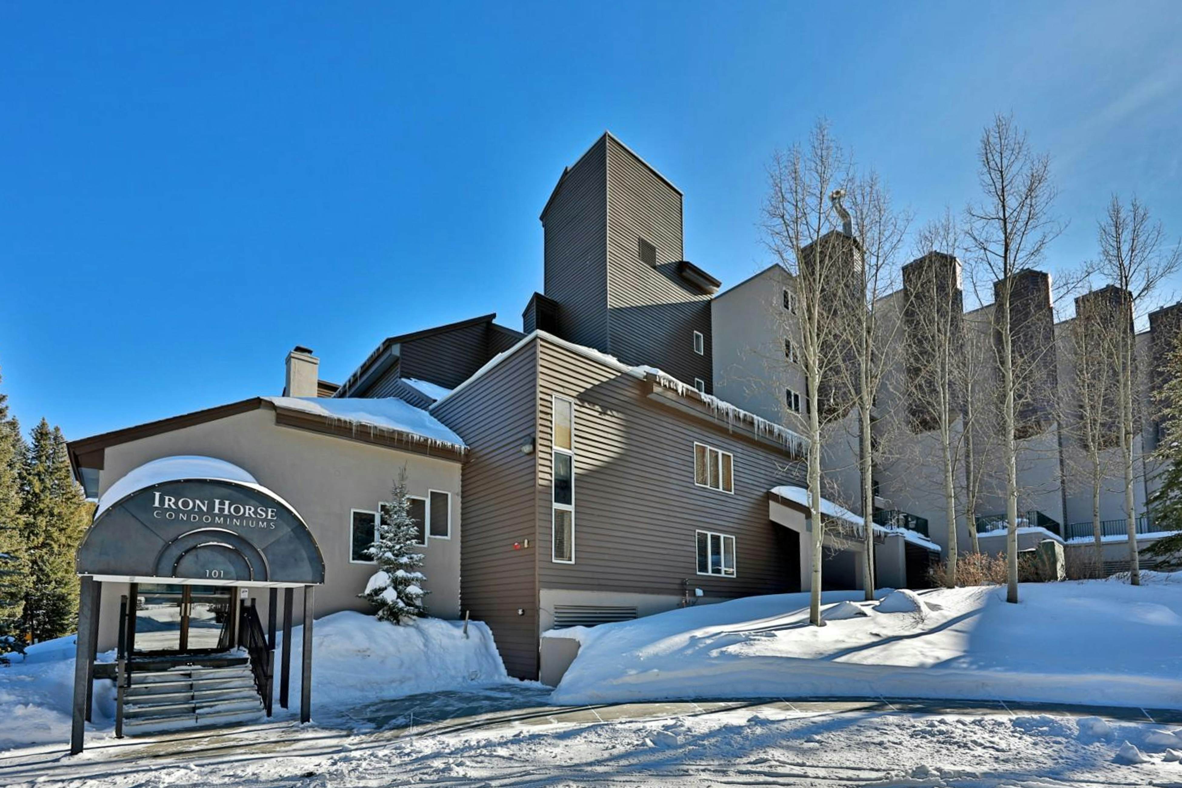 Iron Horse Resort 5064